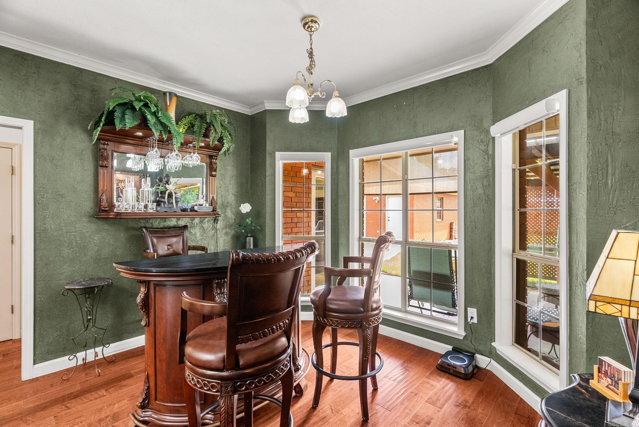 Royal Oaks - Residential