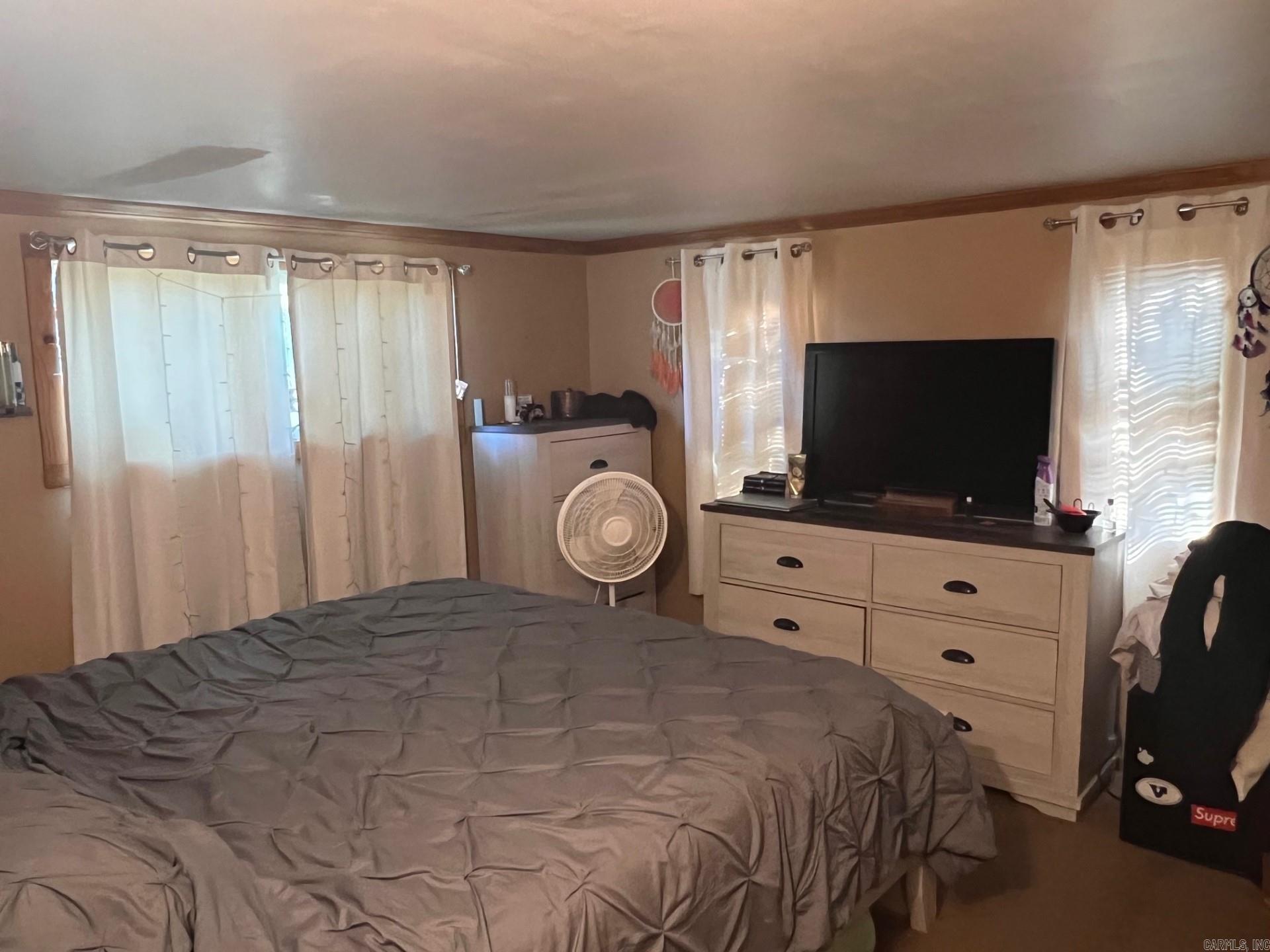 Metes & Bounds - Residential Income