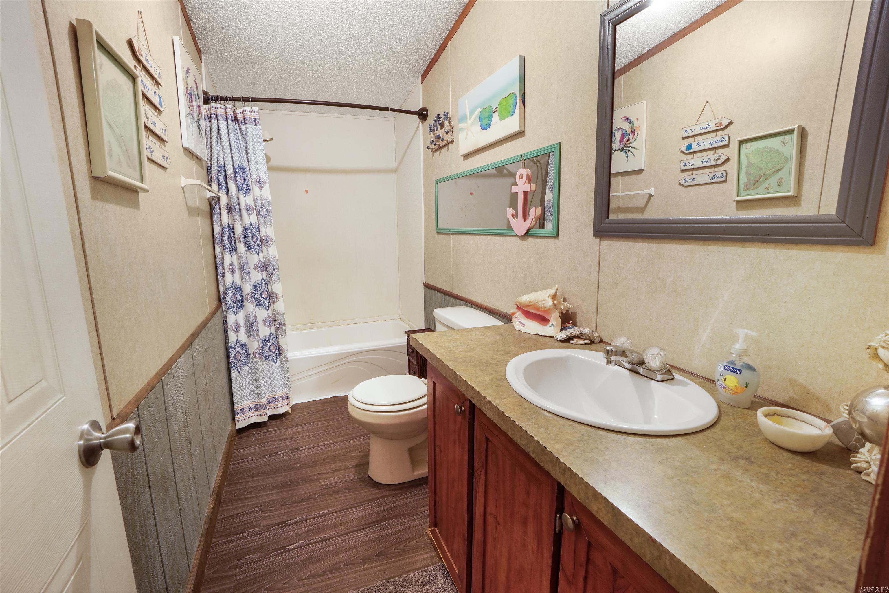 BAYVIEW HEIGHTS - Residential