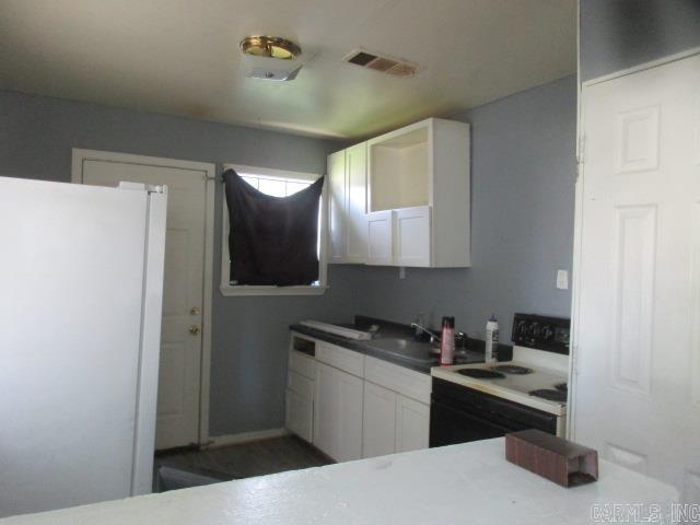 LYNCH ADD - Residential