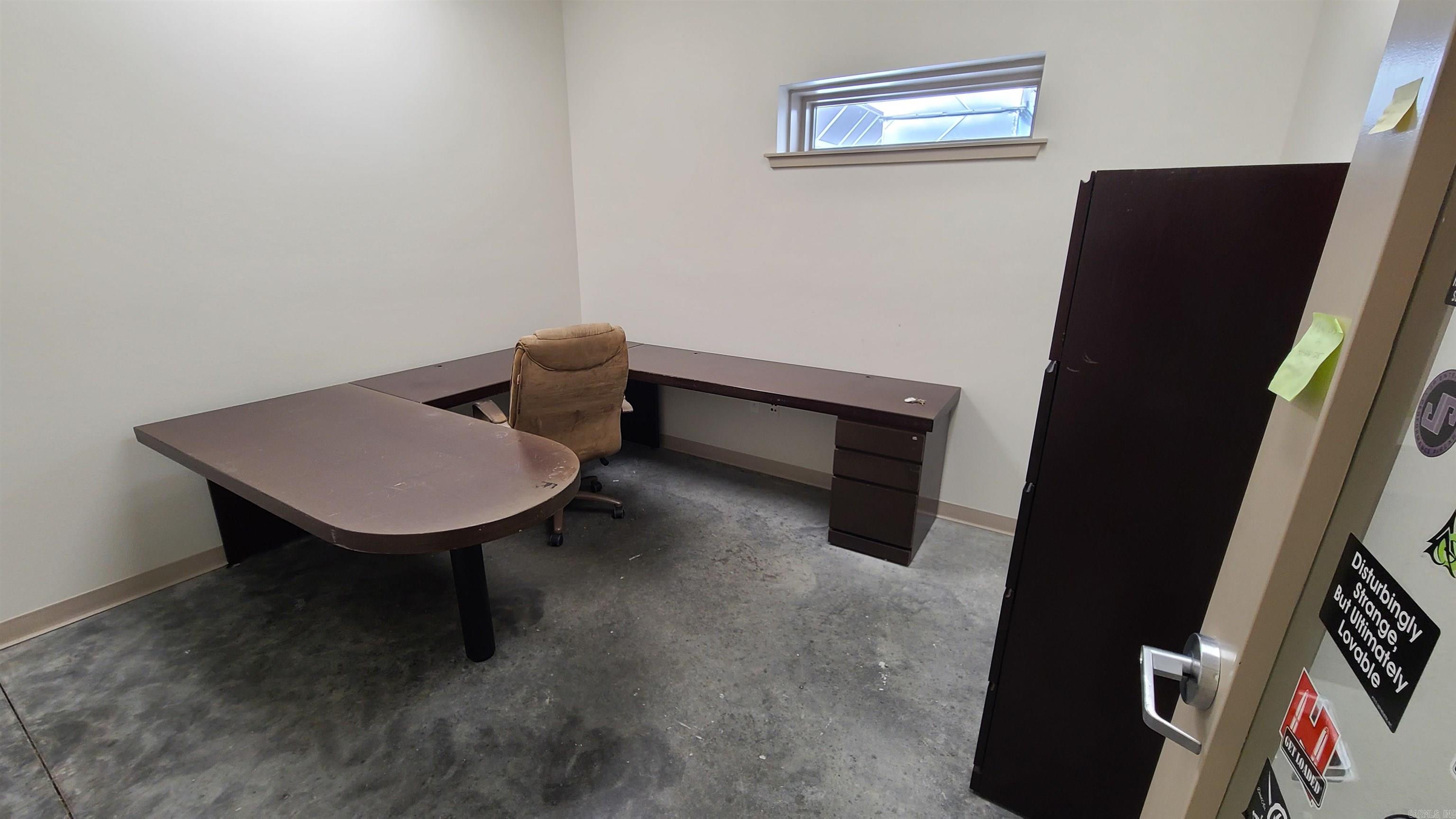 HSR BLK - Commercial Sale