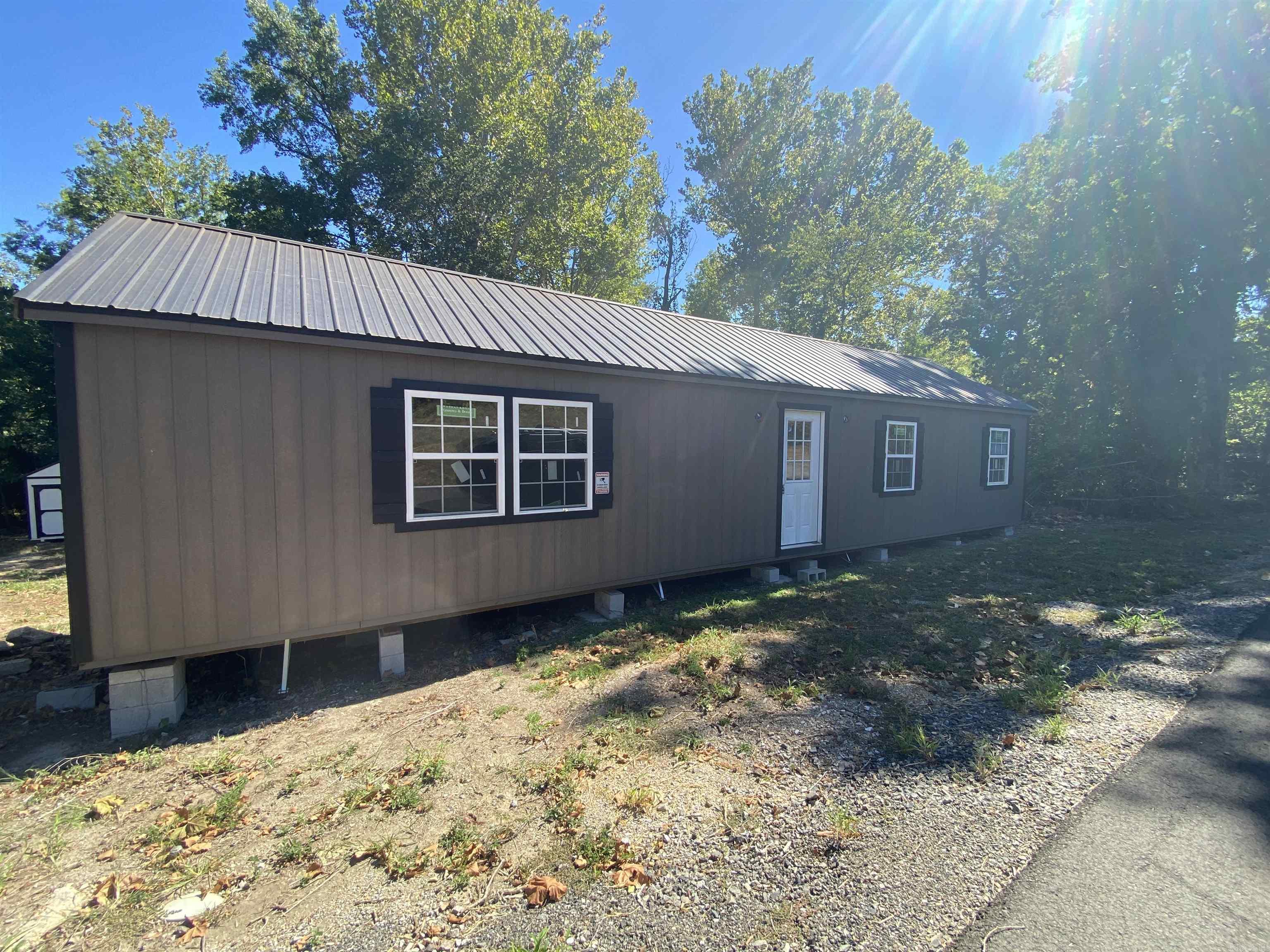 Metes & Bounds - Commercial Sale