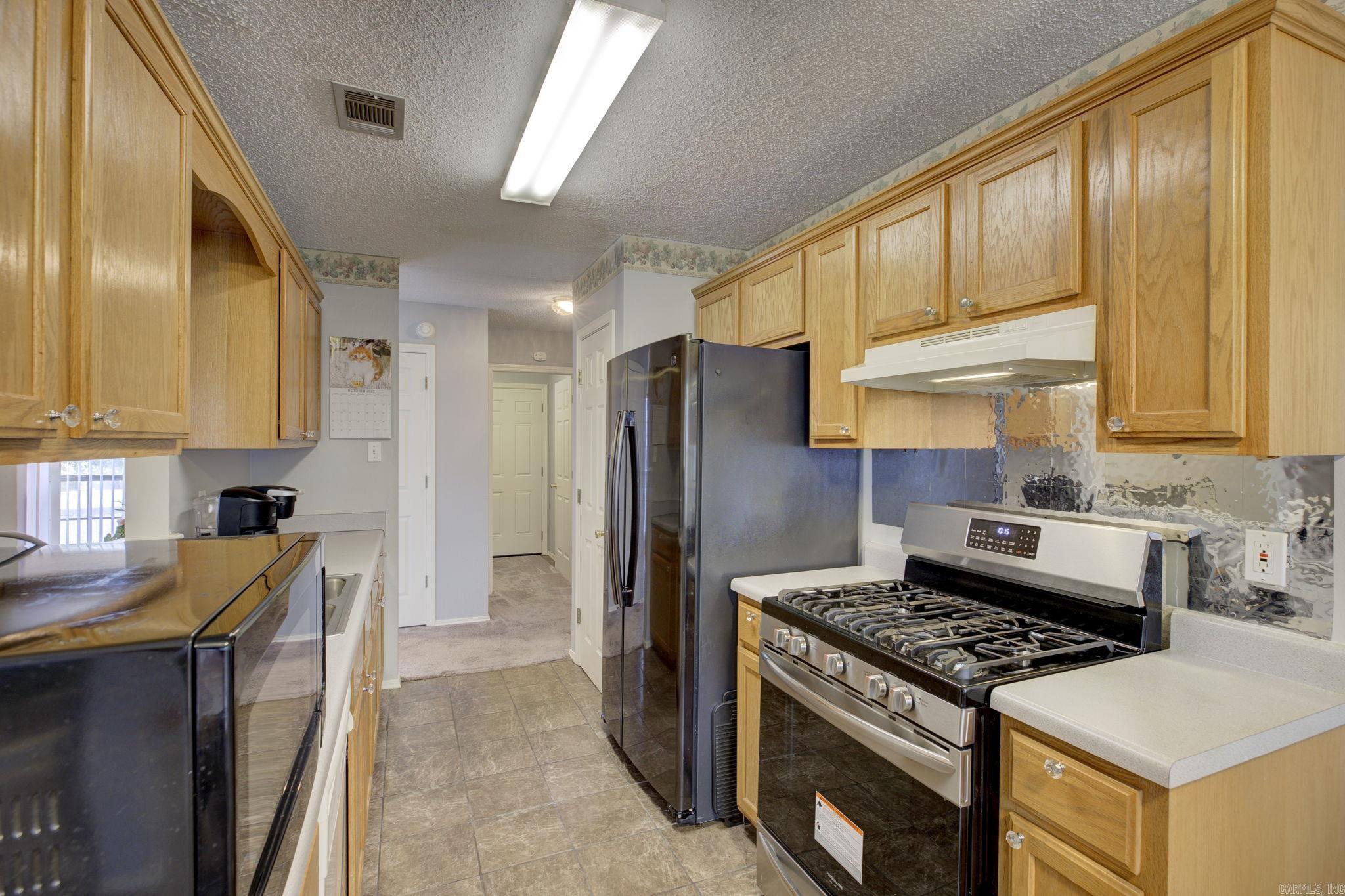 BRYANT MEADOWS - Residential