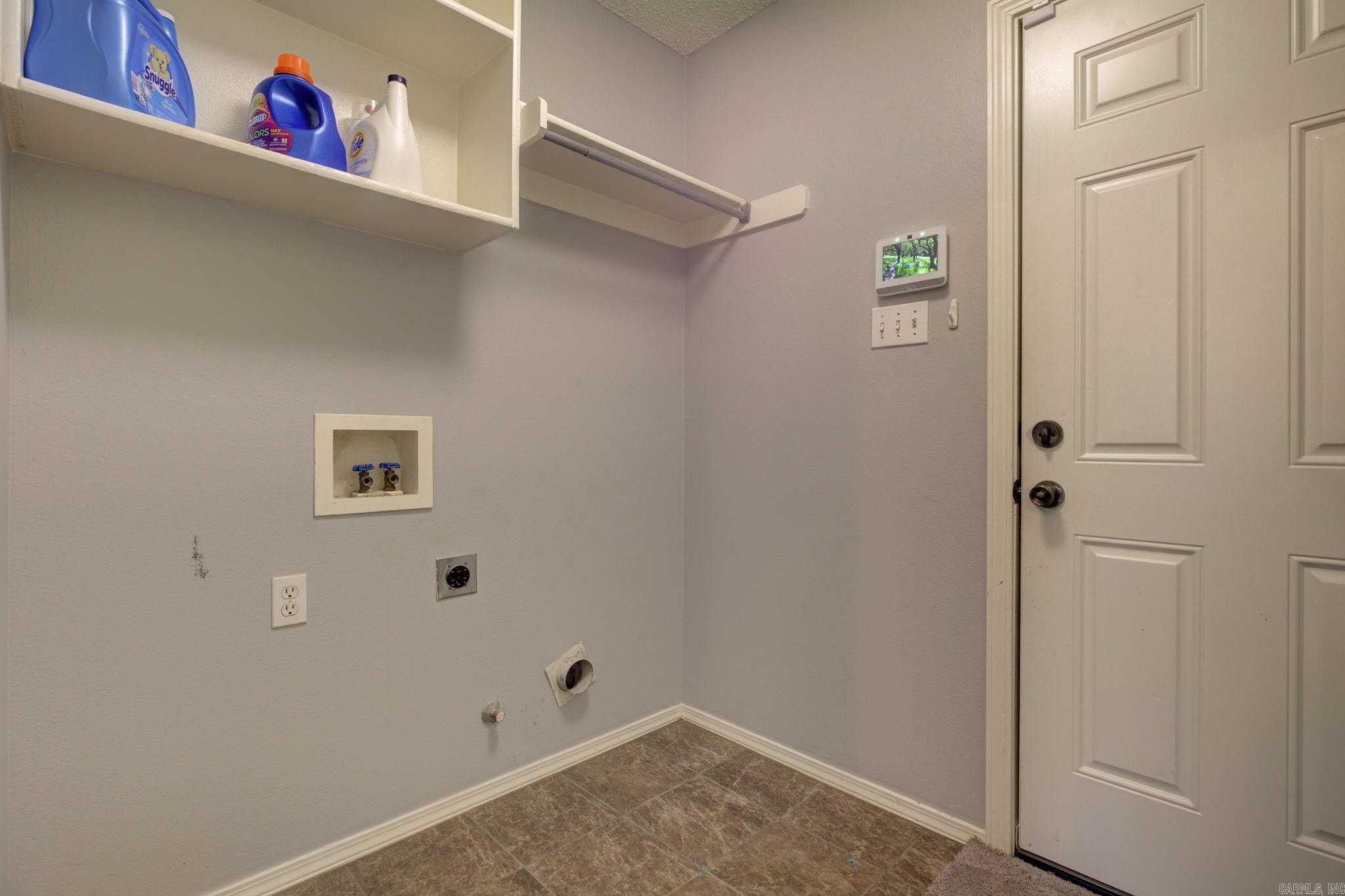 BRYANT MEADOWS - Residential