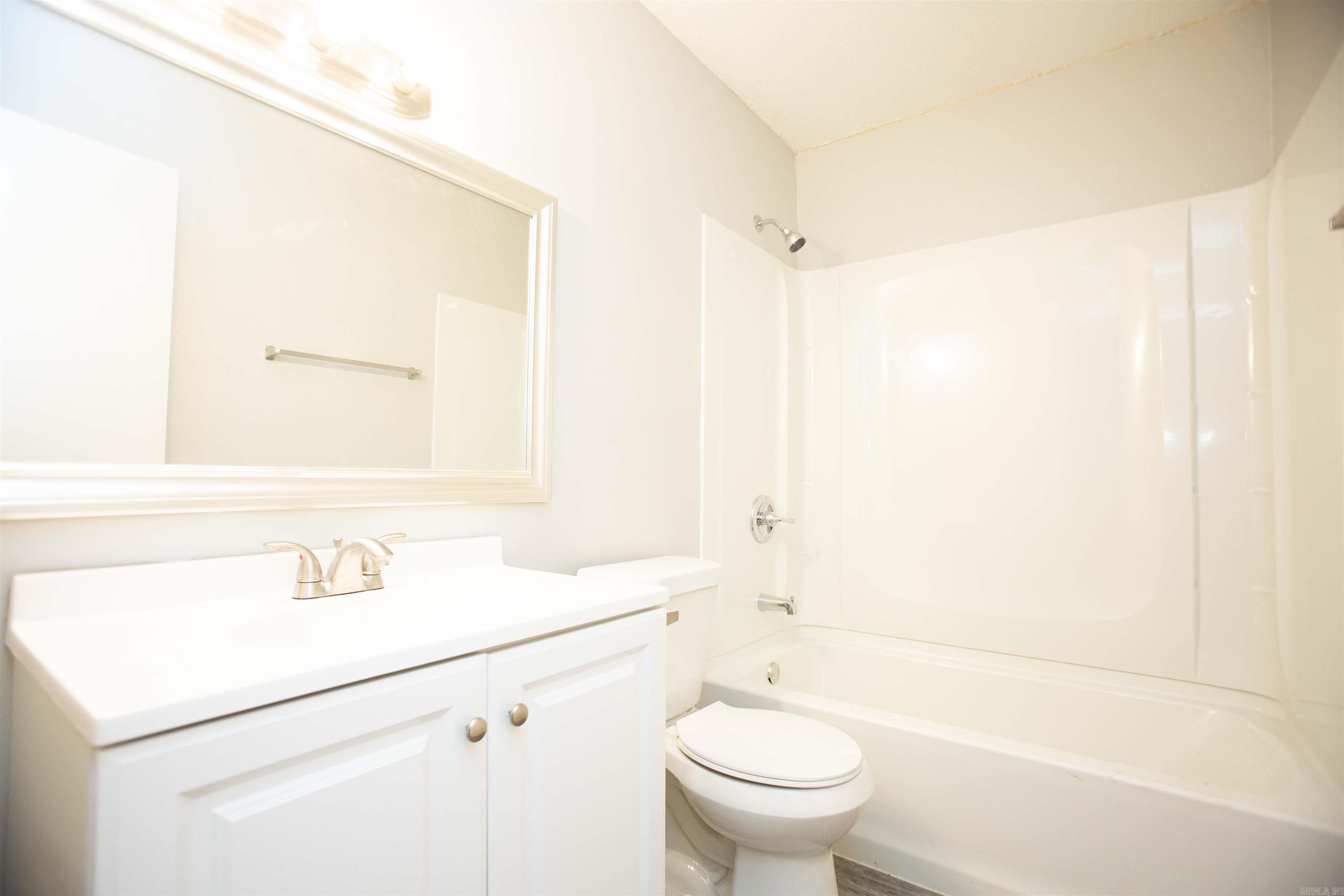 Robinson - Residential Lease