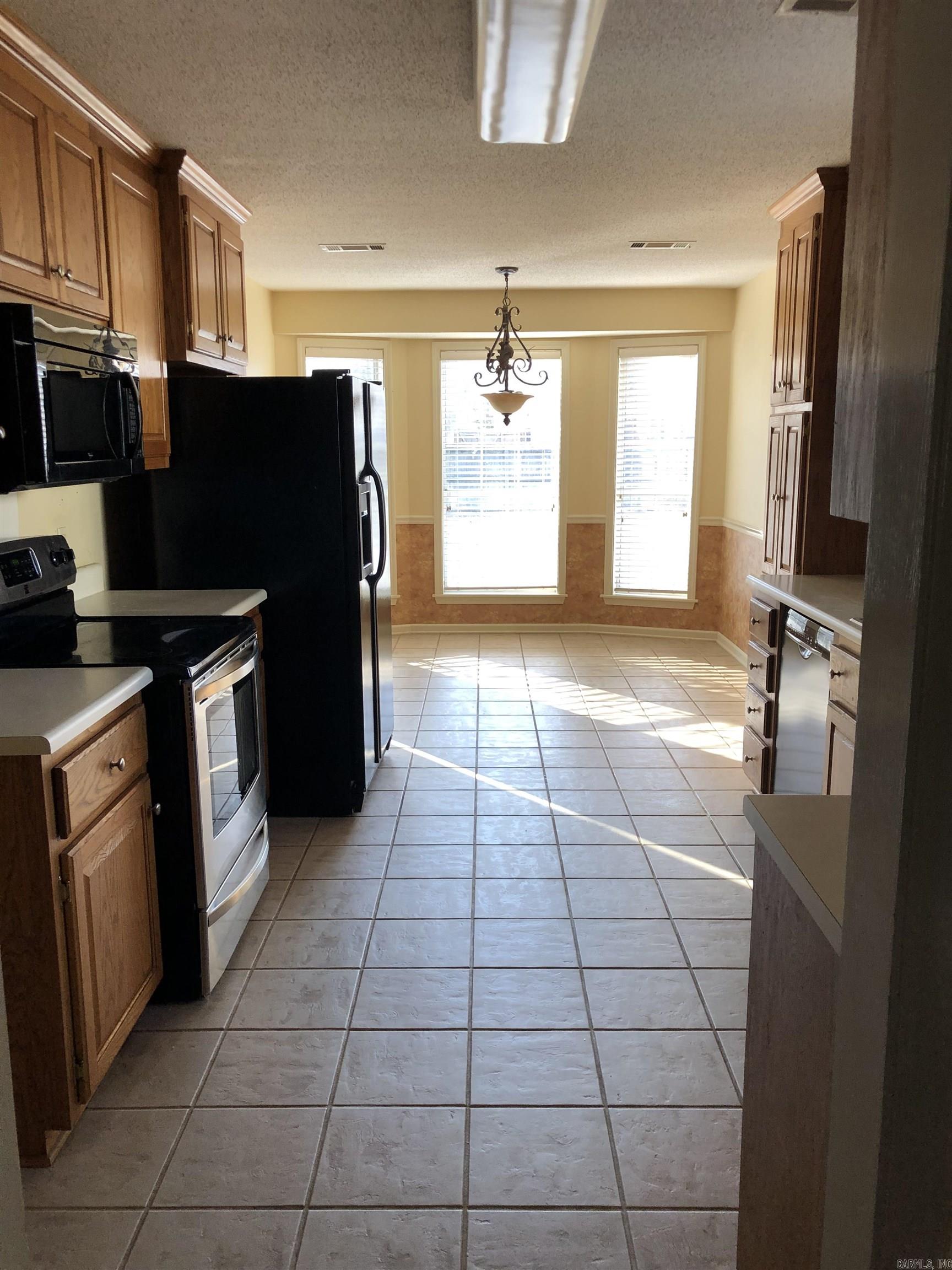 Meadows - Residential Lease