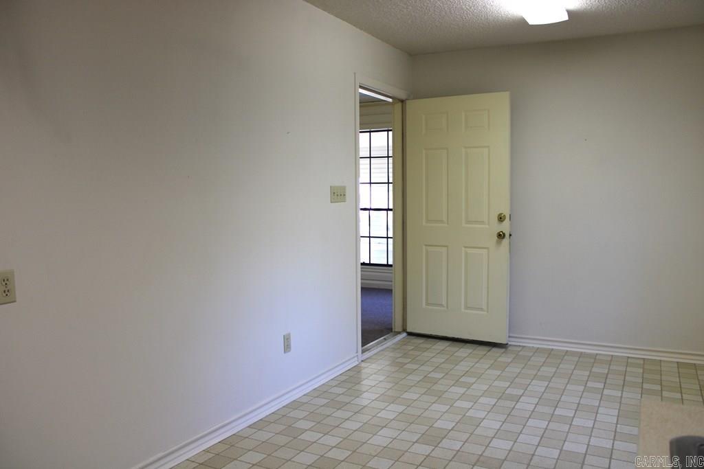 NORTH HEIGHTS GARDEN - Residential