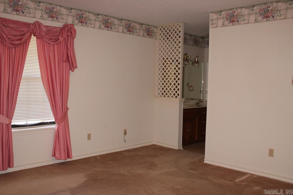 NORTH HEIGHTS GARDEN - Residential