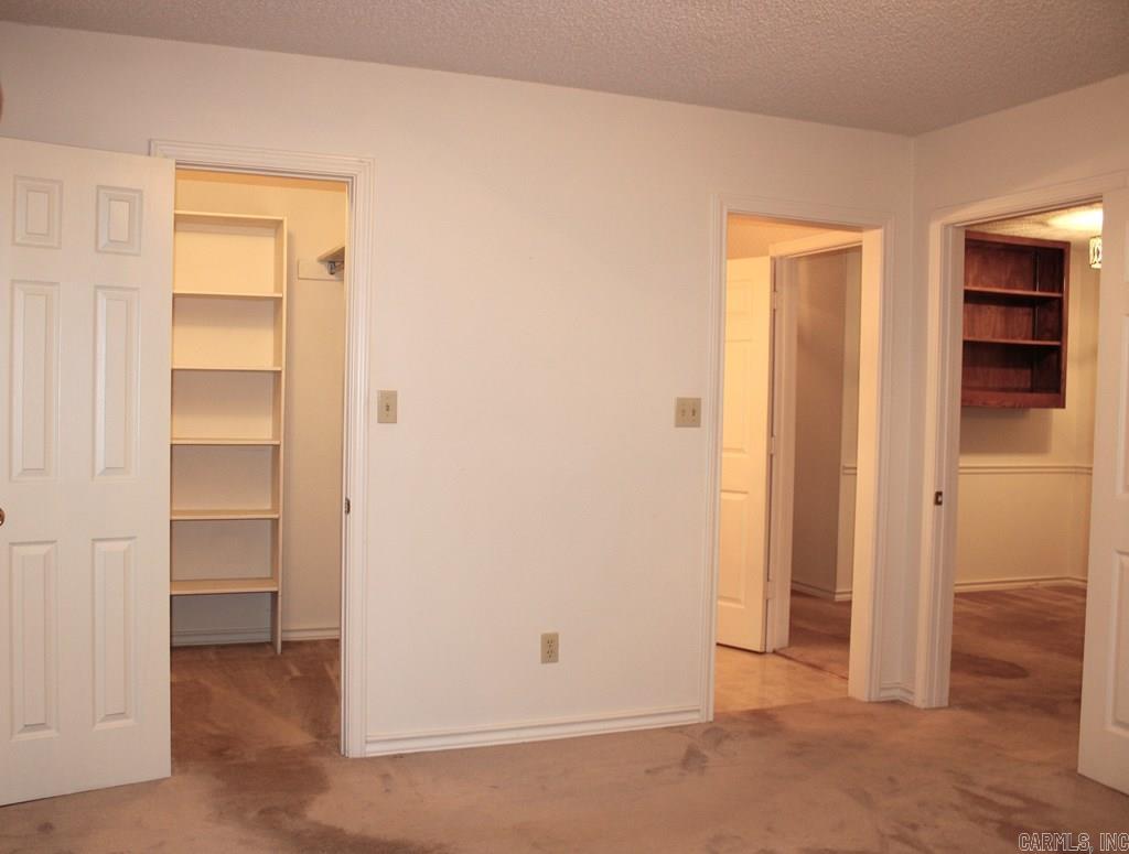 NORTH HEIGHTS GARDEN - Residential