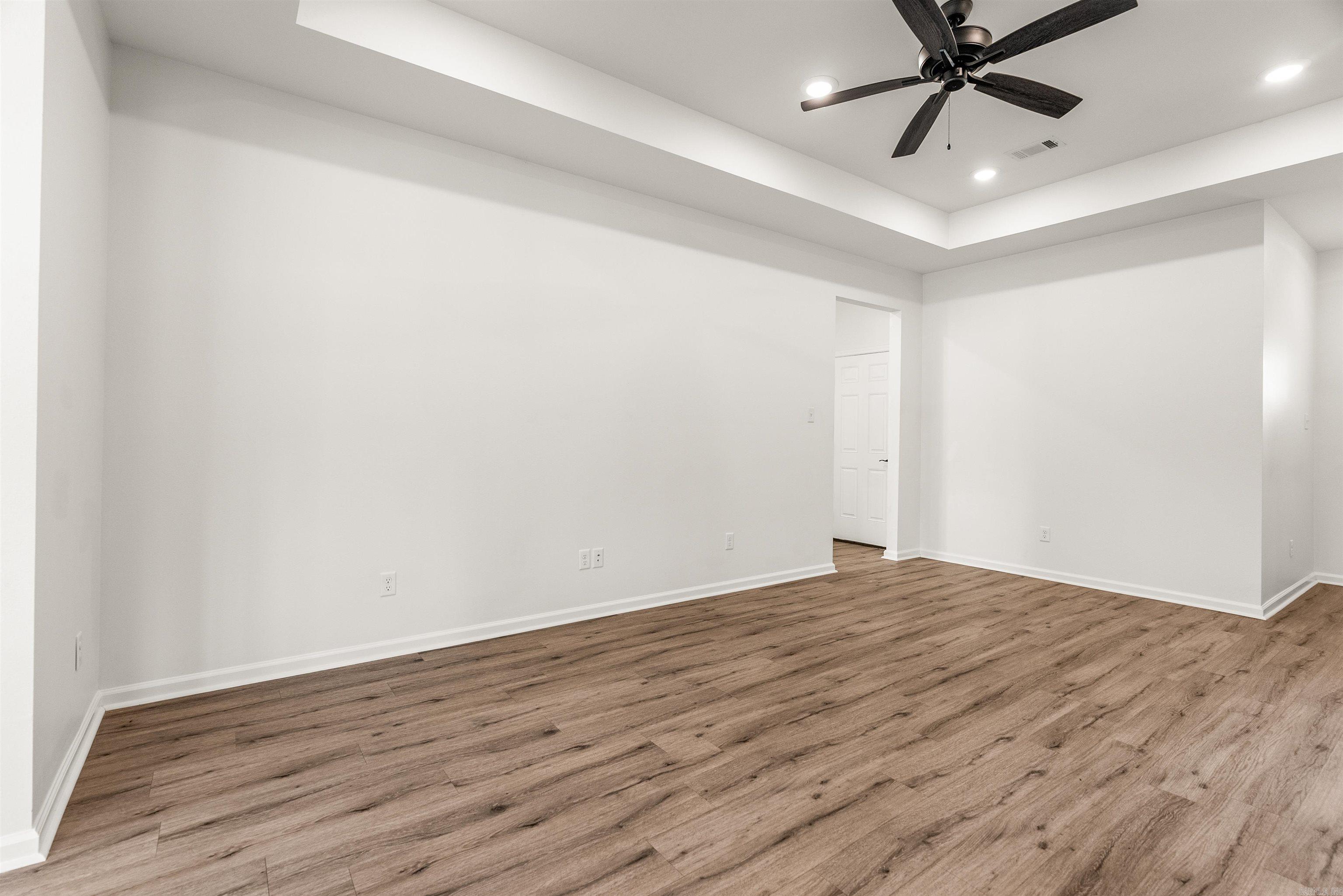ANDRES GARDENS - Residential