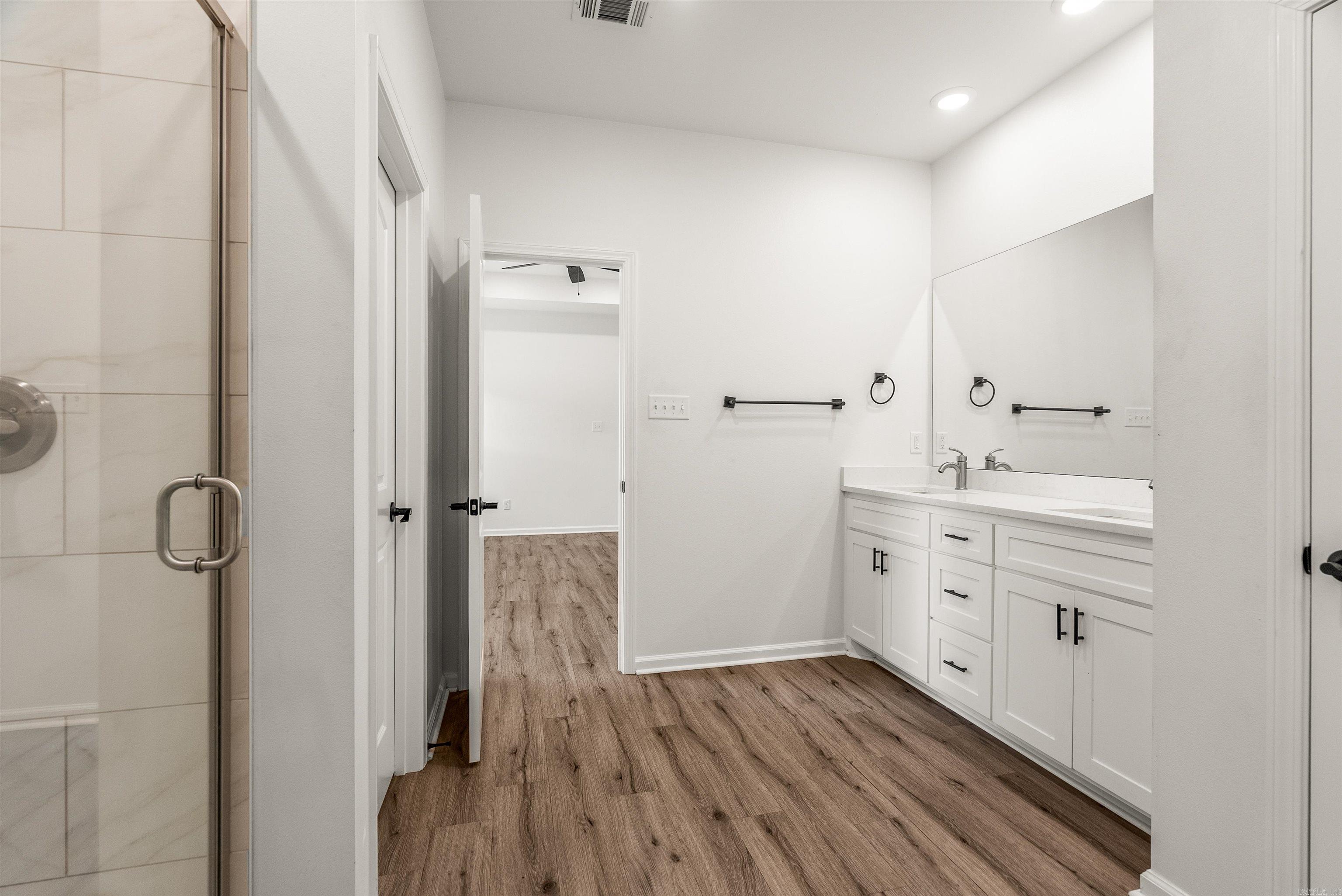 ANDRES GARDENS - Residential