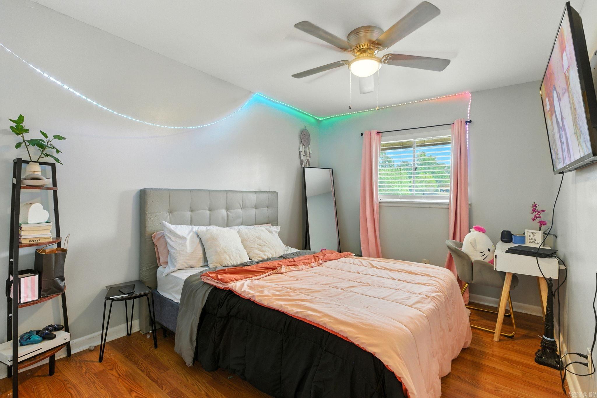 ARROW HEAD MANOR - Residential