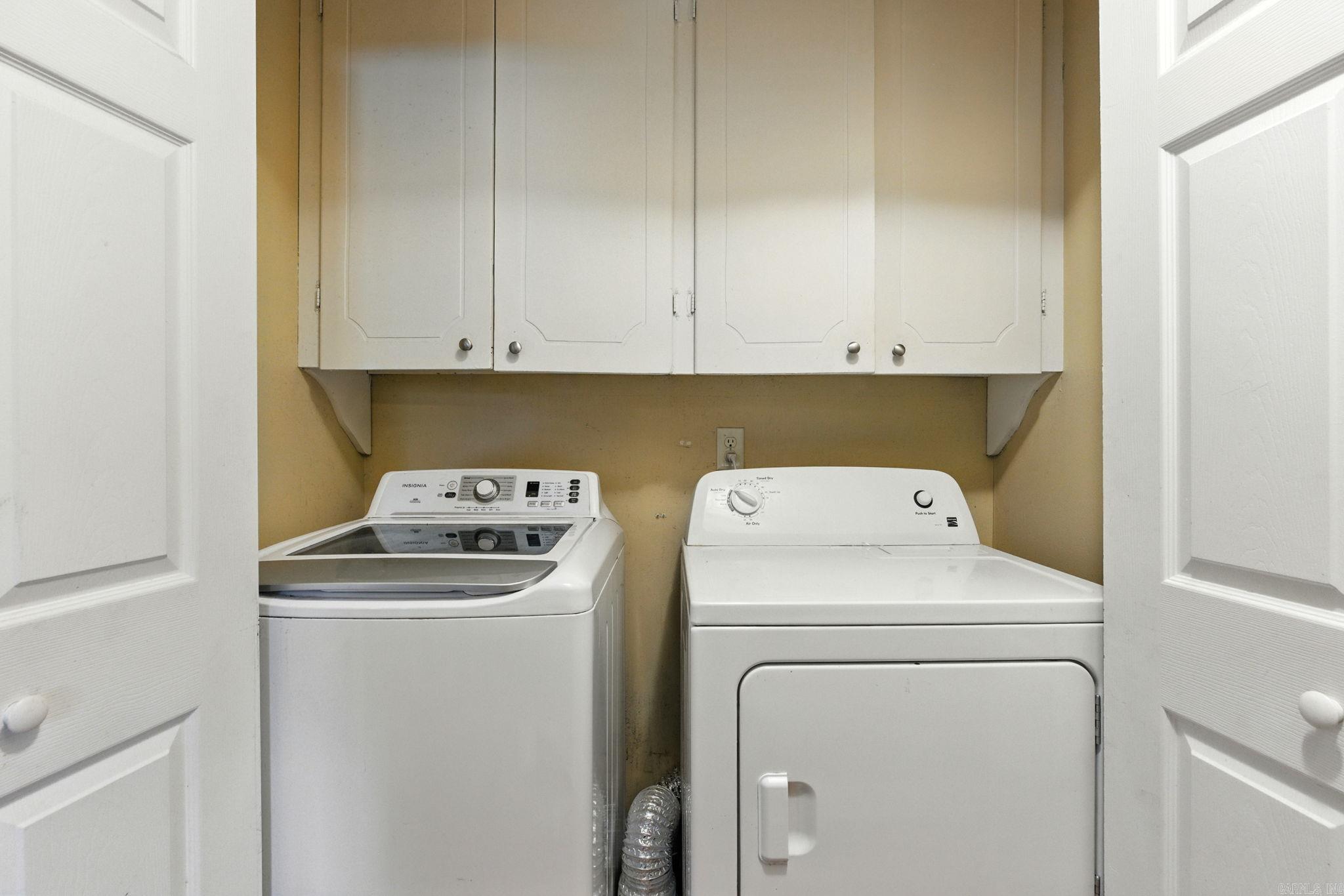 ARROW HEAD MANOR - Residential