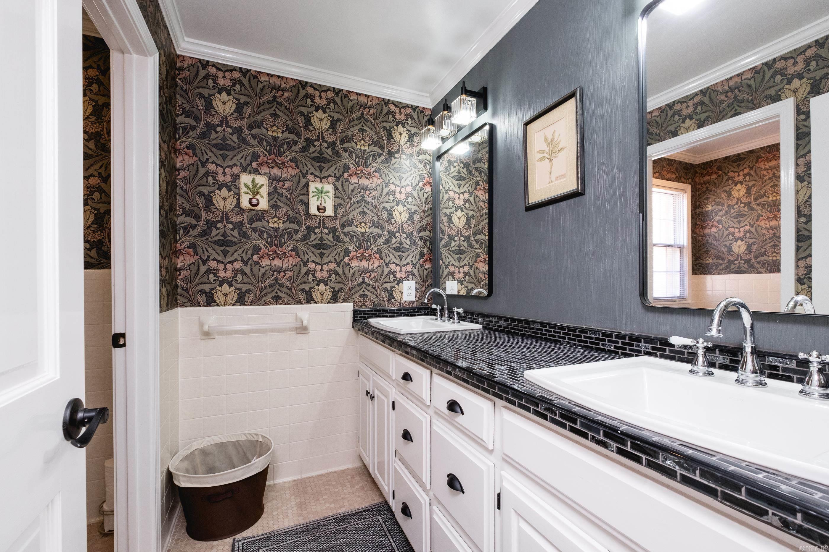 ROSSWOOD COLONY - Residential