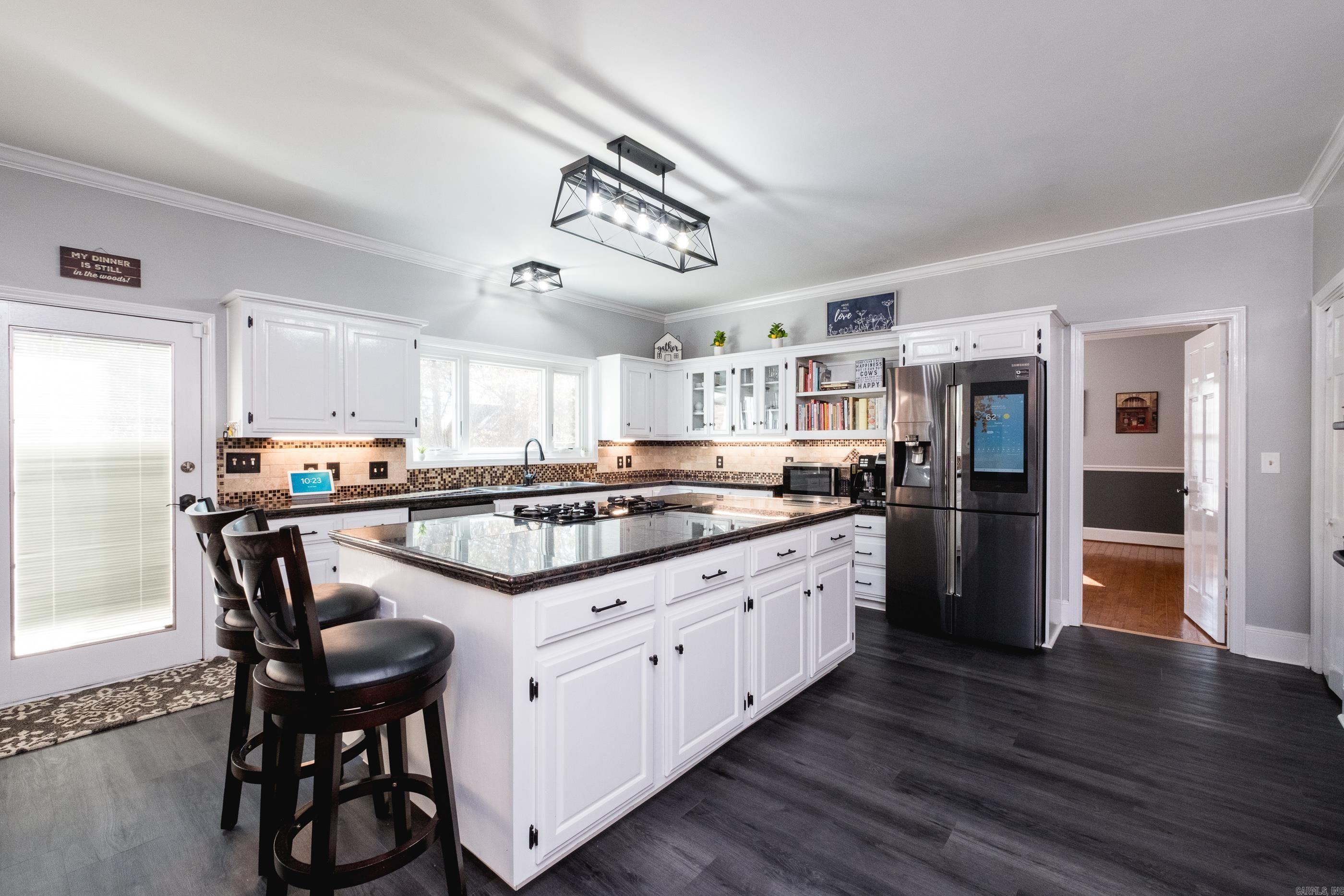 ROSSWOOD COLONY - Residential