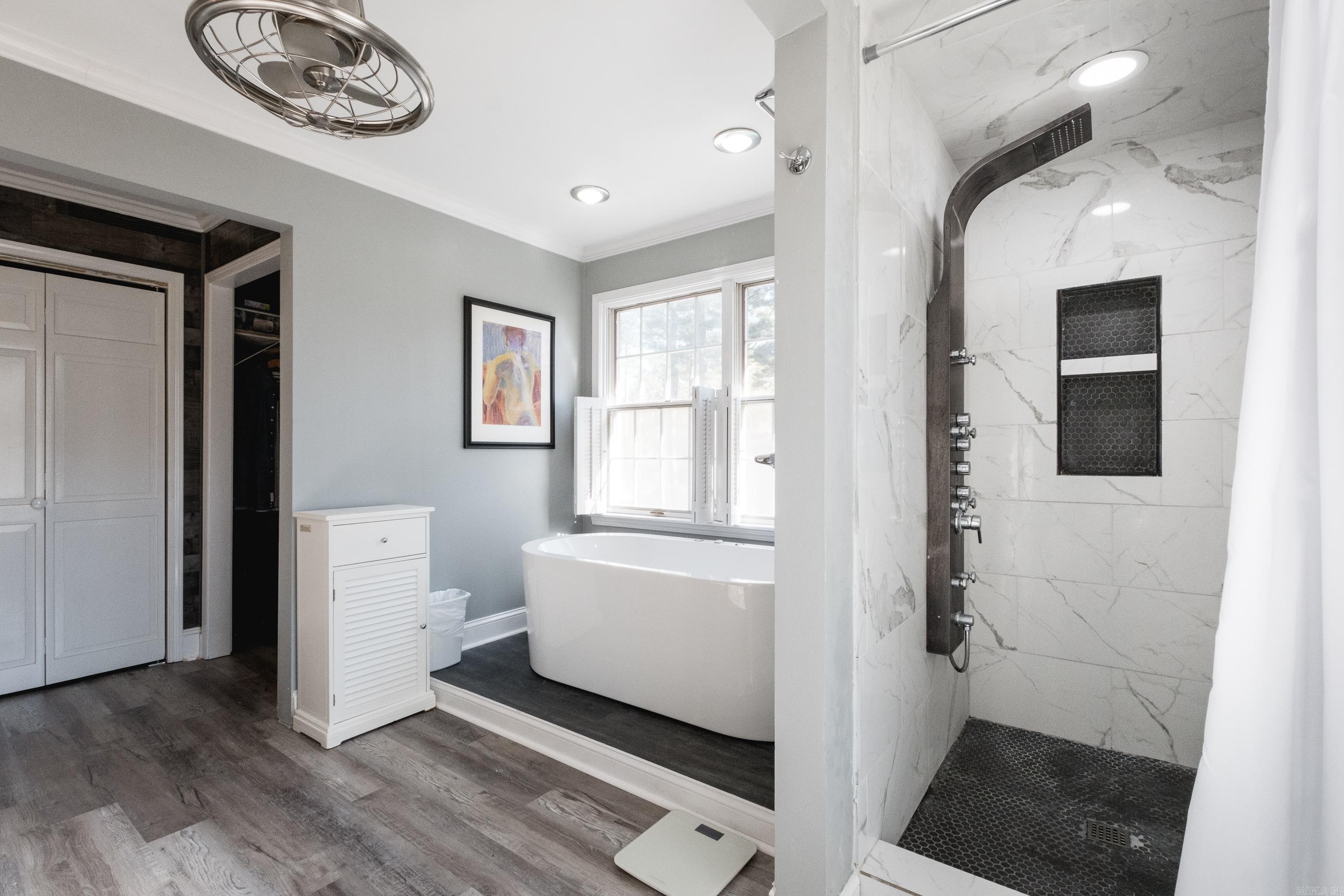 ROSSWOOD COLONY - Residential