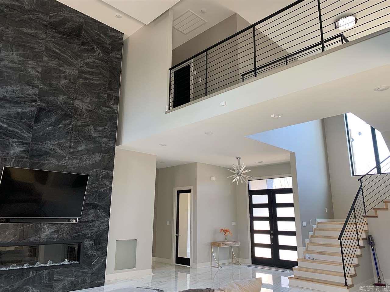 HURRICANE LAKE EST - Residential