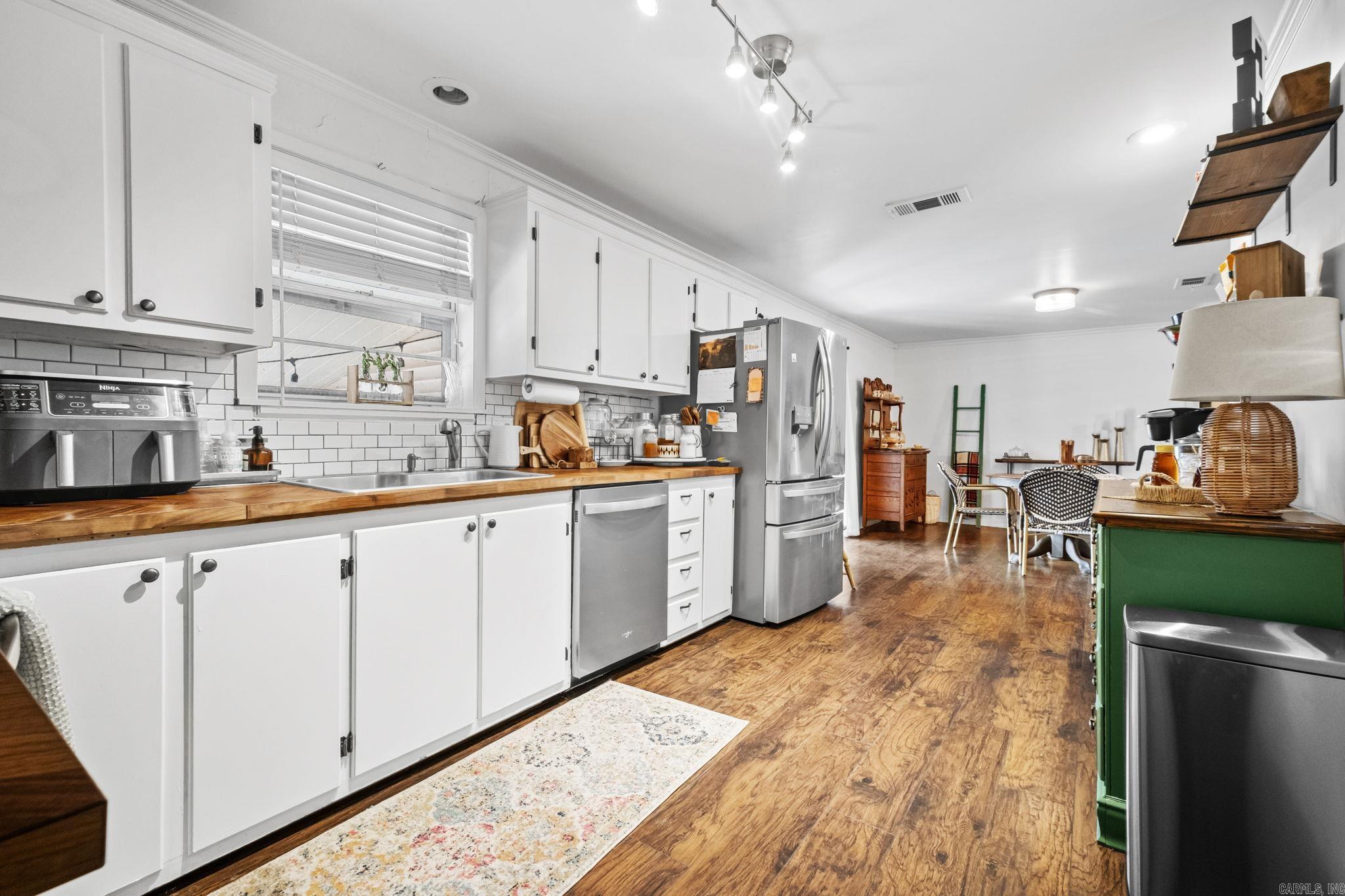 KINGWOOD ADD - Residential