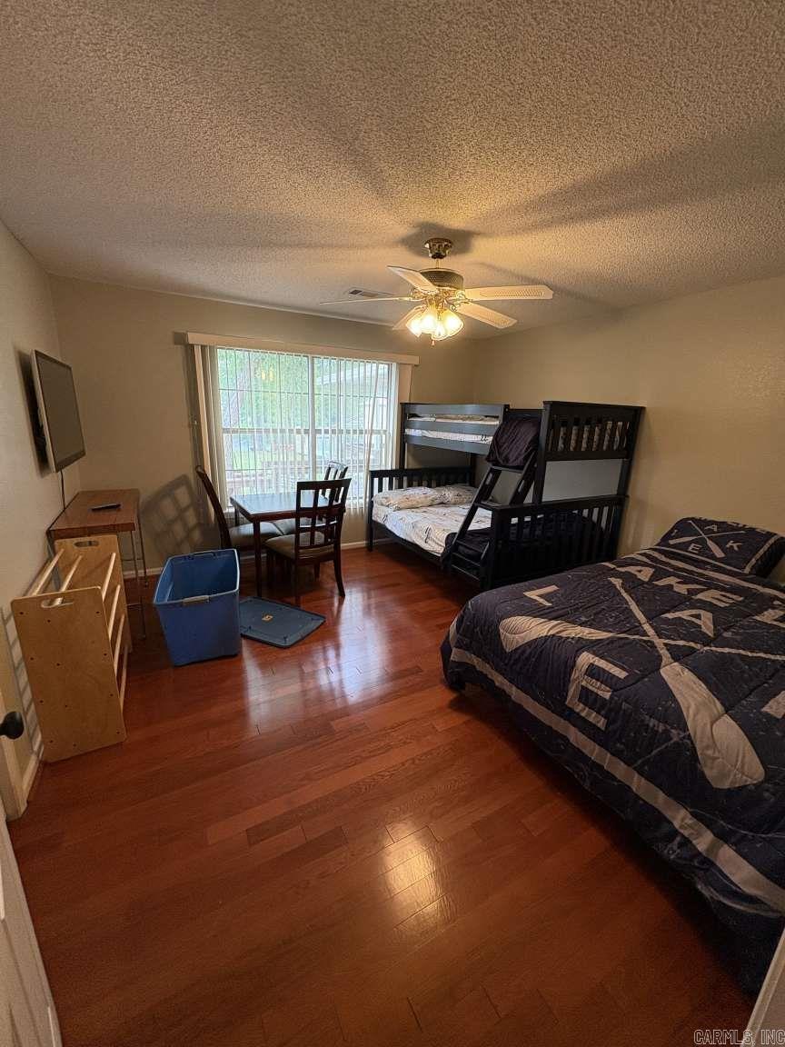 PARK SHORES - Residential