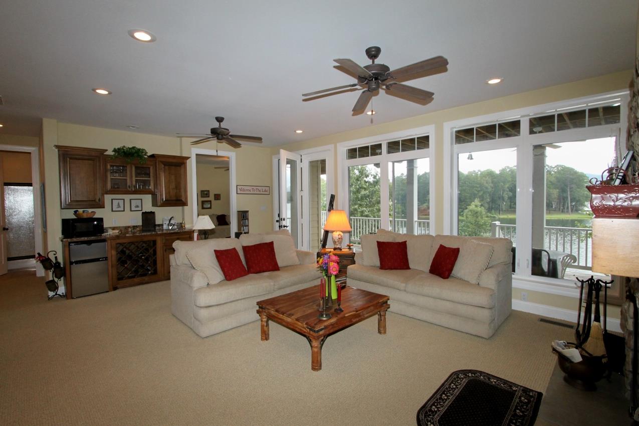 Stonegate Shores Phase I - Residential