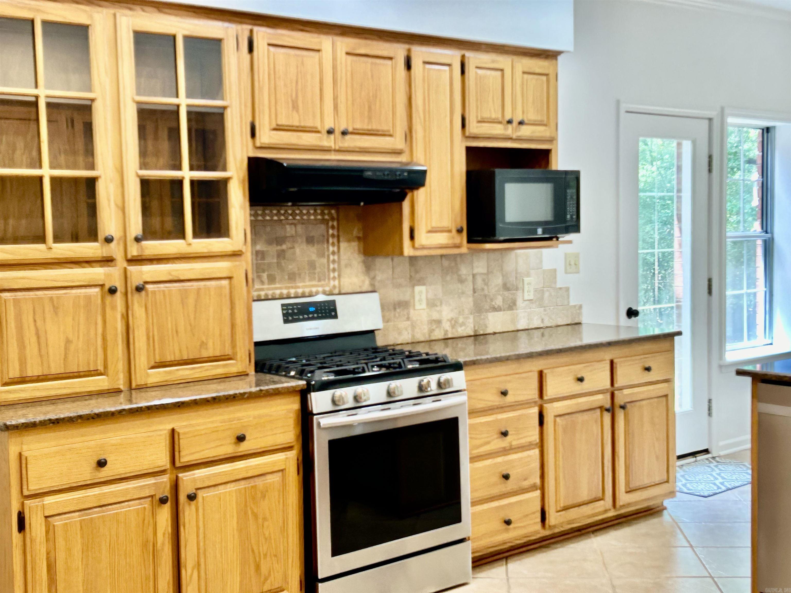 COUNTRY CLUB EAST ADD (SEARCY) - Residential