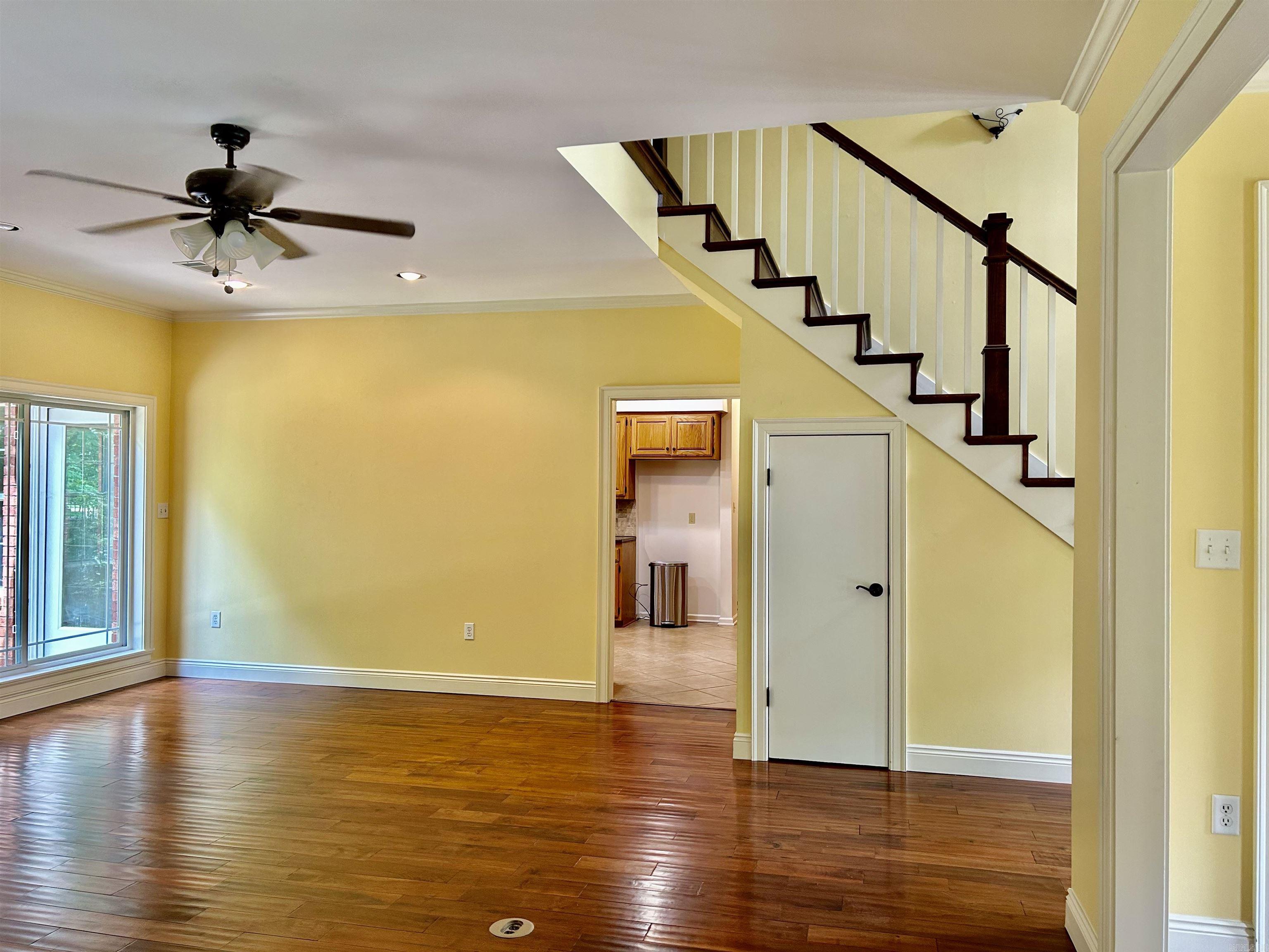 COUNTRY CLUB EAST ADD (SEARCY) - Residential