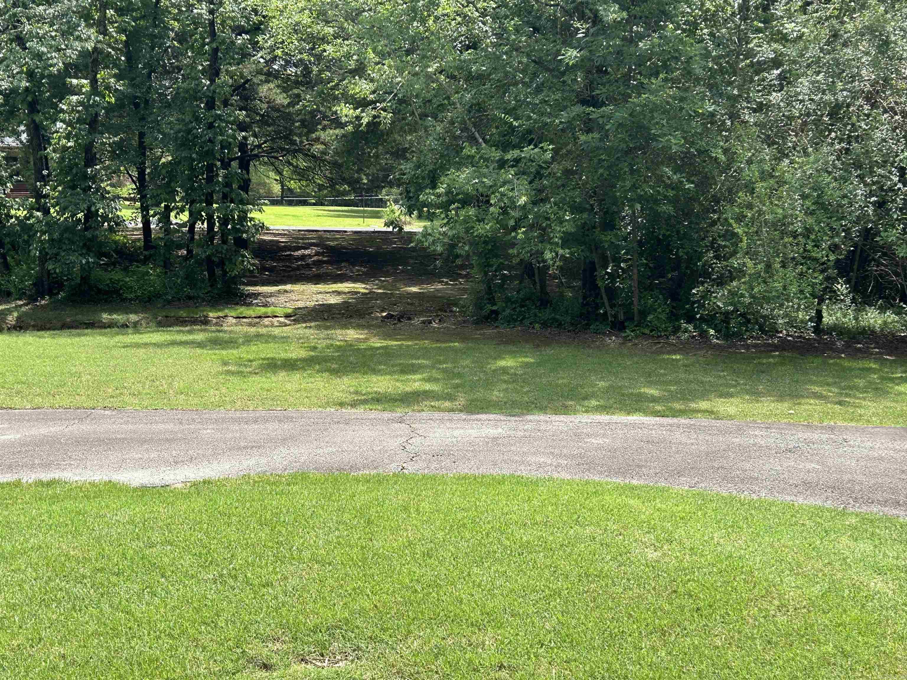 COUNTRY CLUB EAST ADD (SEARCY) - Residential