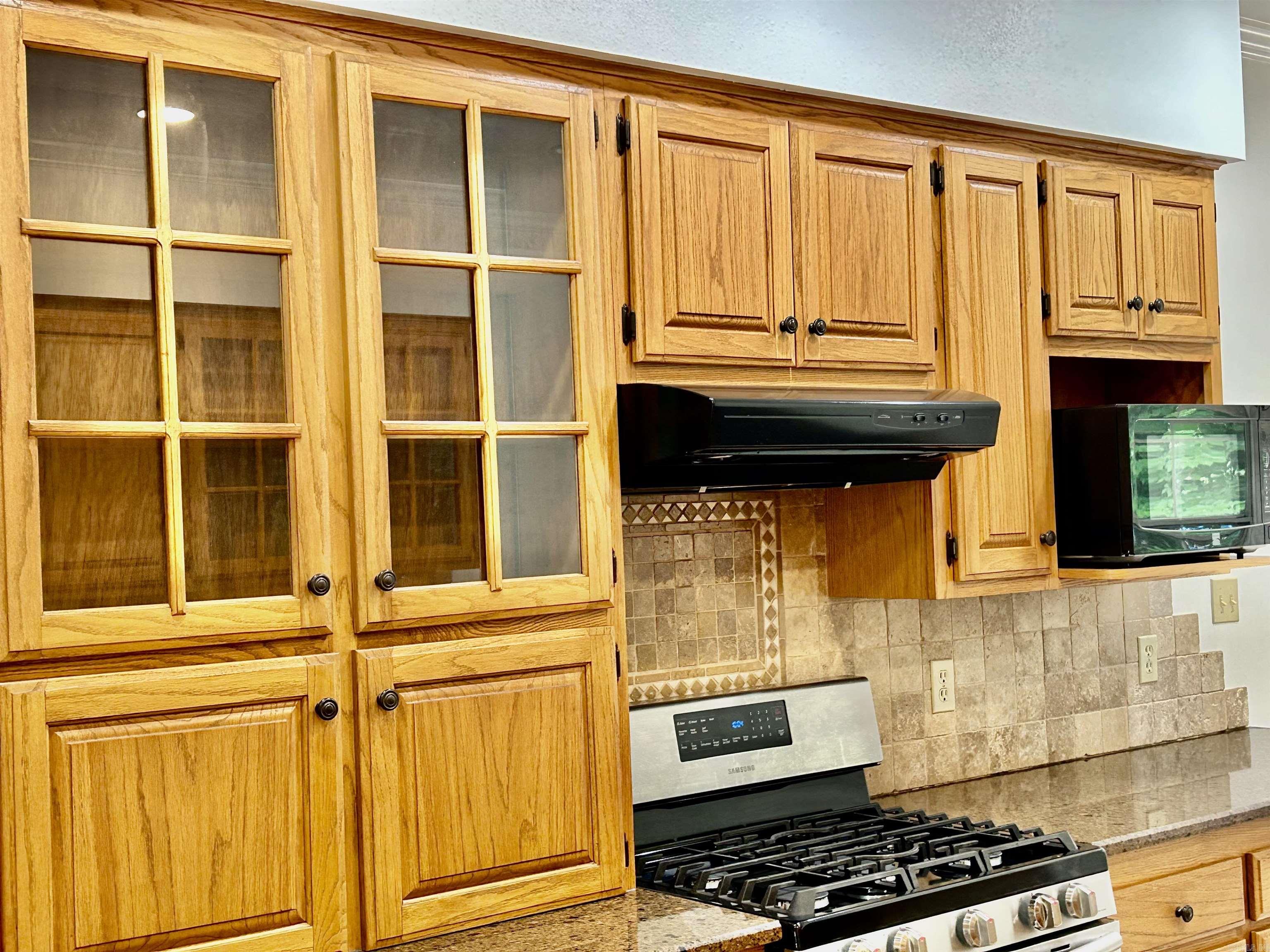 COUNTRY CLUB EAST ADD (SEARCY) - Residential