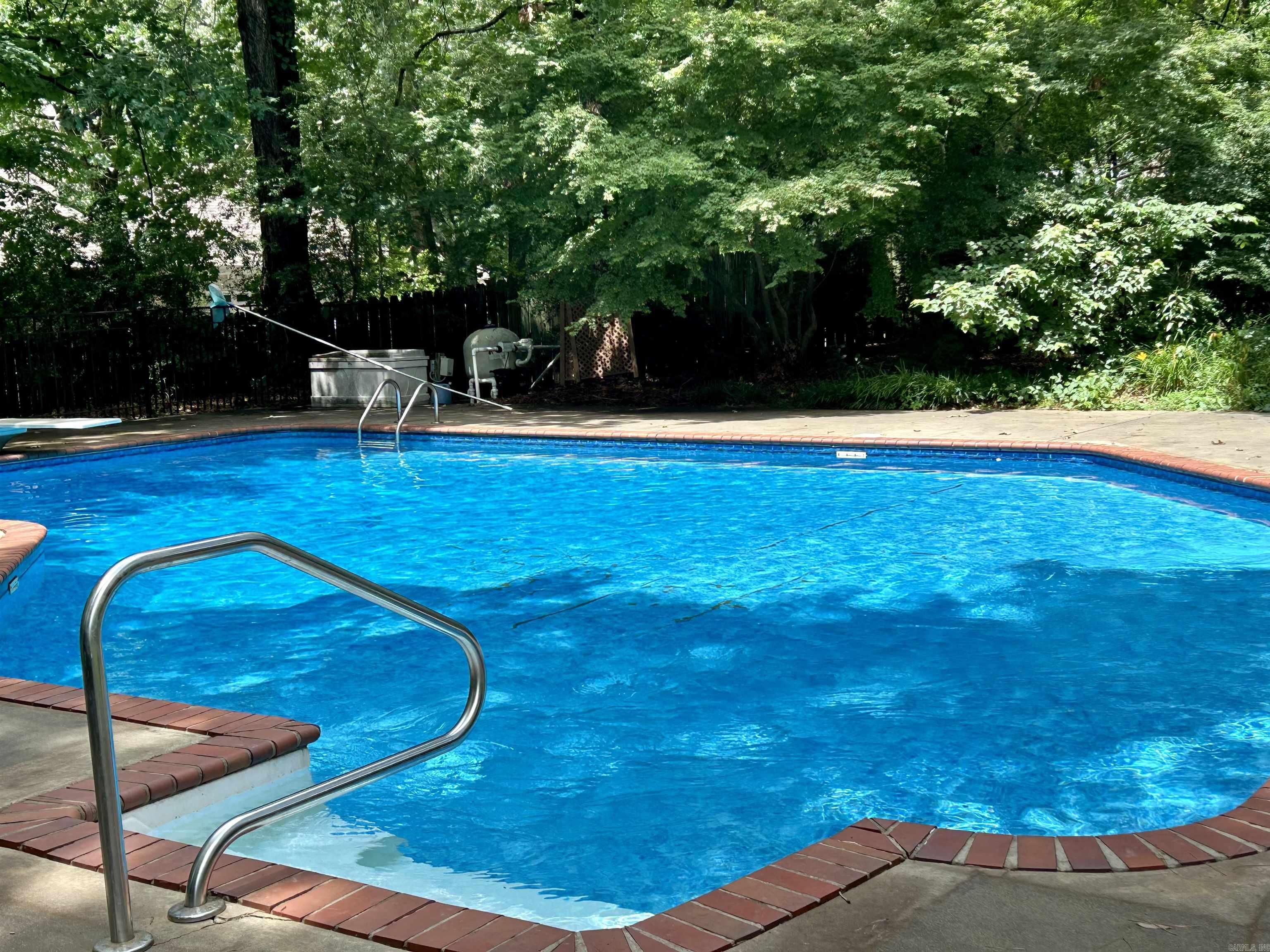 COUNTRY CLUB EAST ADD (SEARCY) - Residential