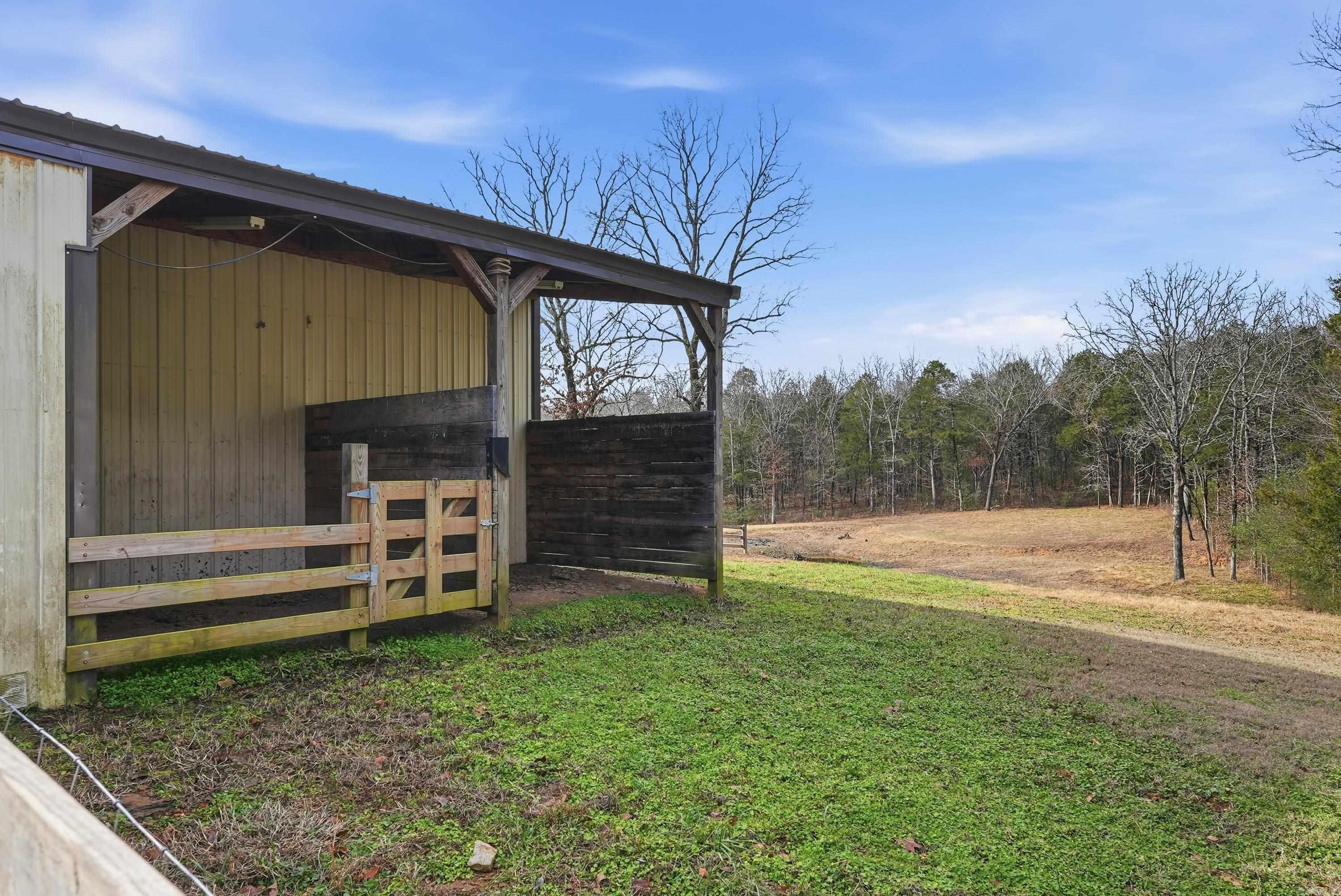 TATER HILL EST - Residential