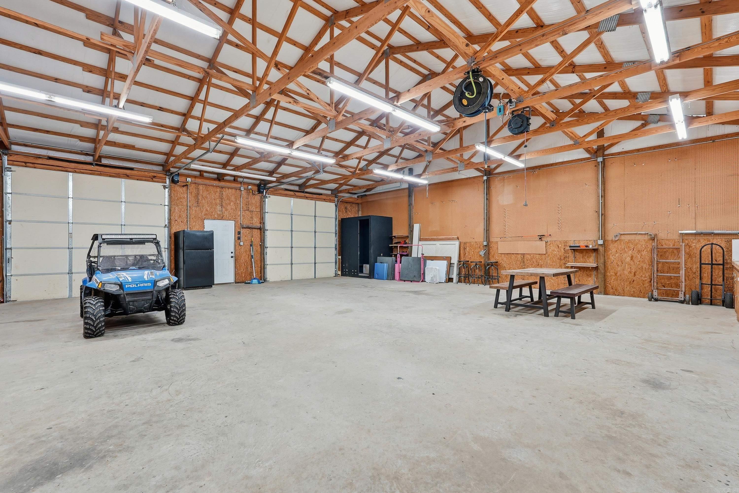 TATER HILL EST - Residential