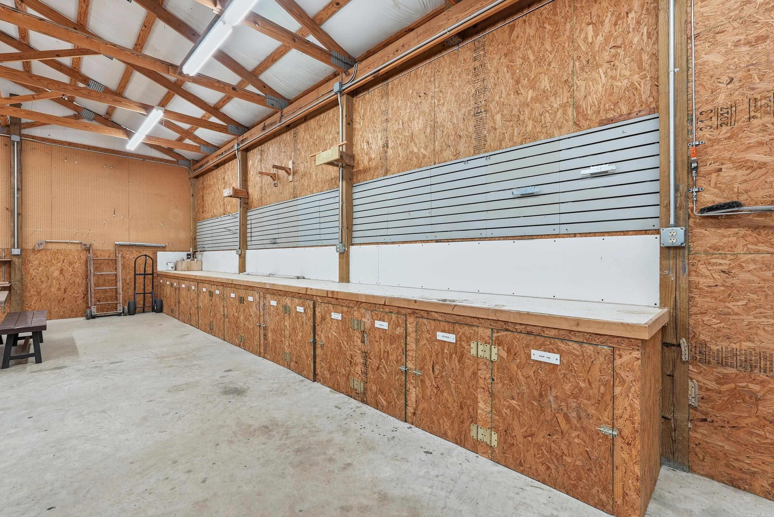 TATER HILL EST - Residential