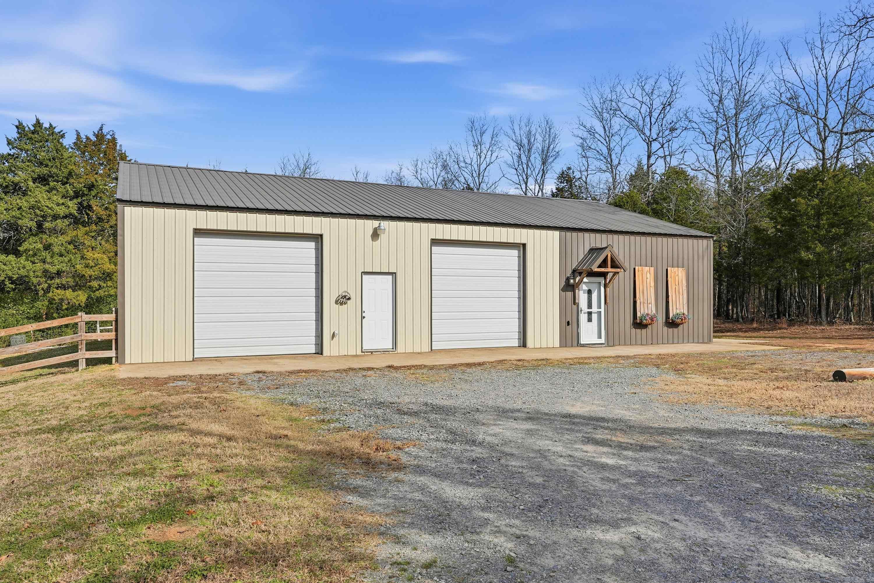 TATER HILL EST - Residential