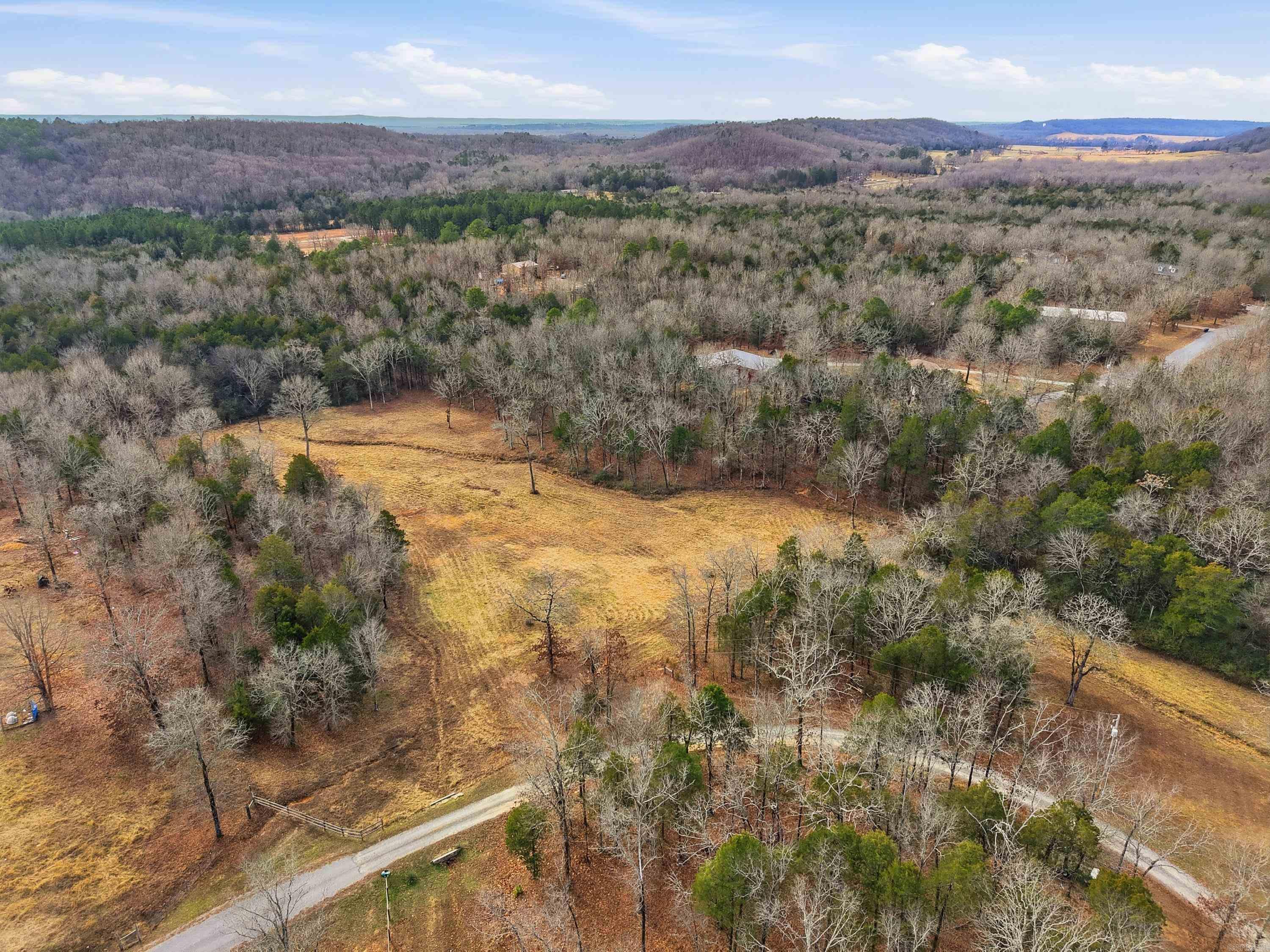 TATER HILL EST - Residential