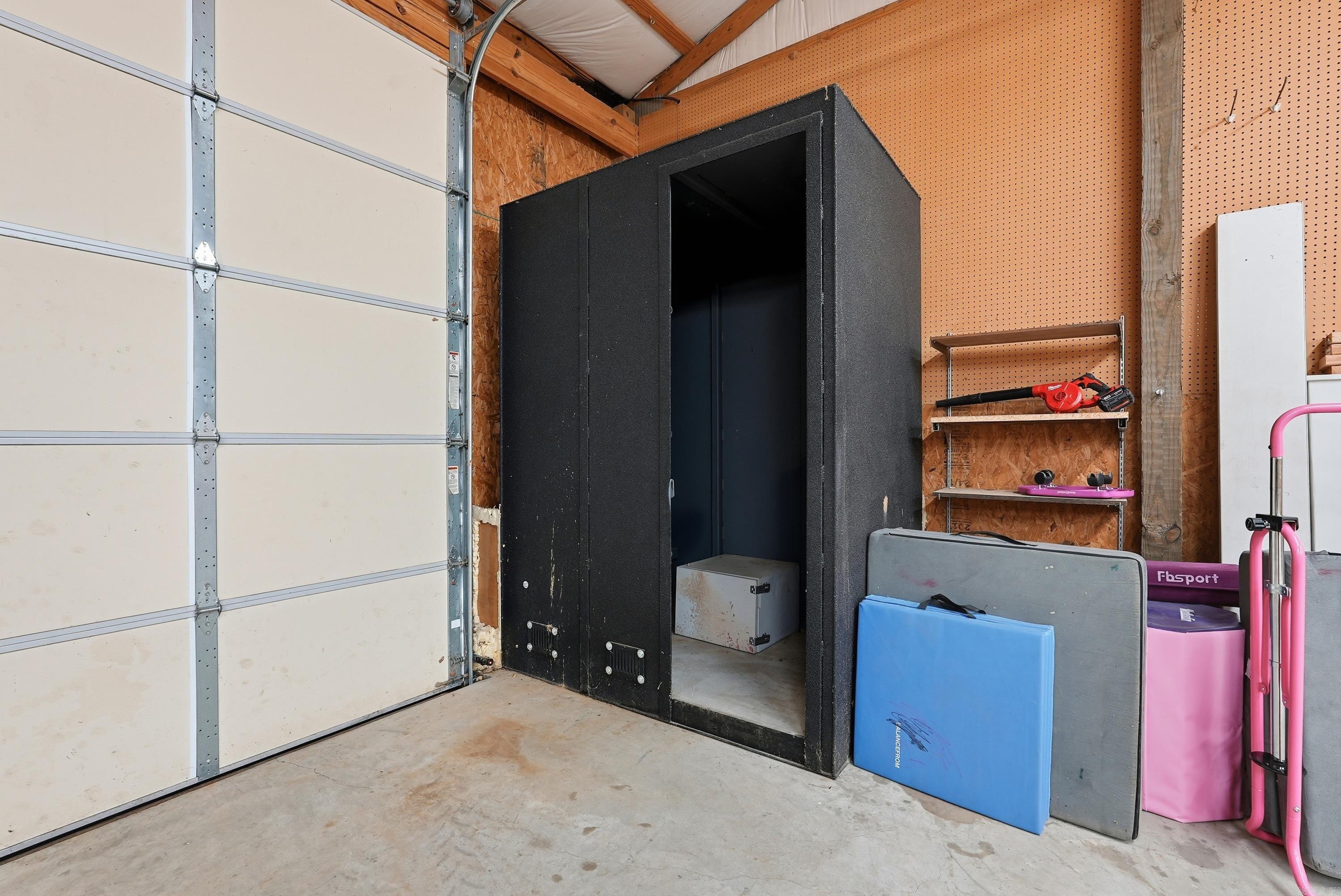 TATER HILL EST - Residential