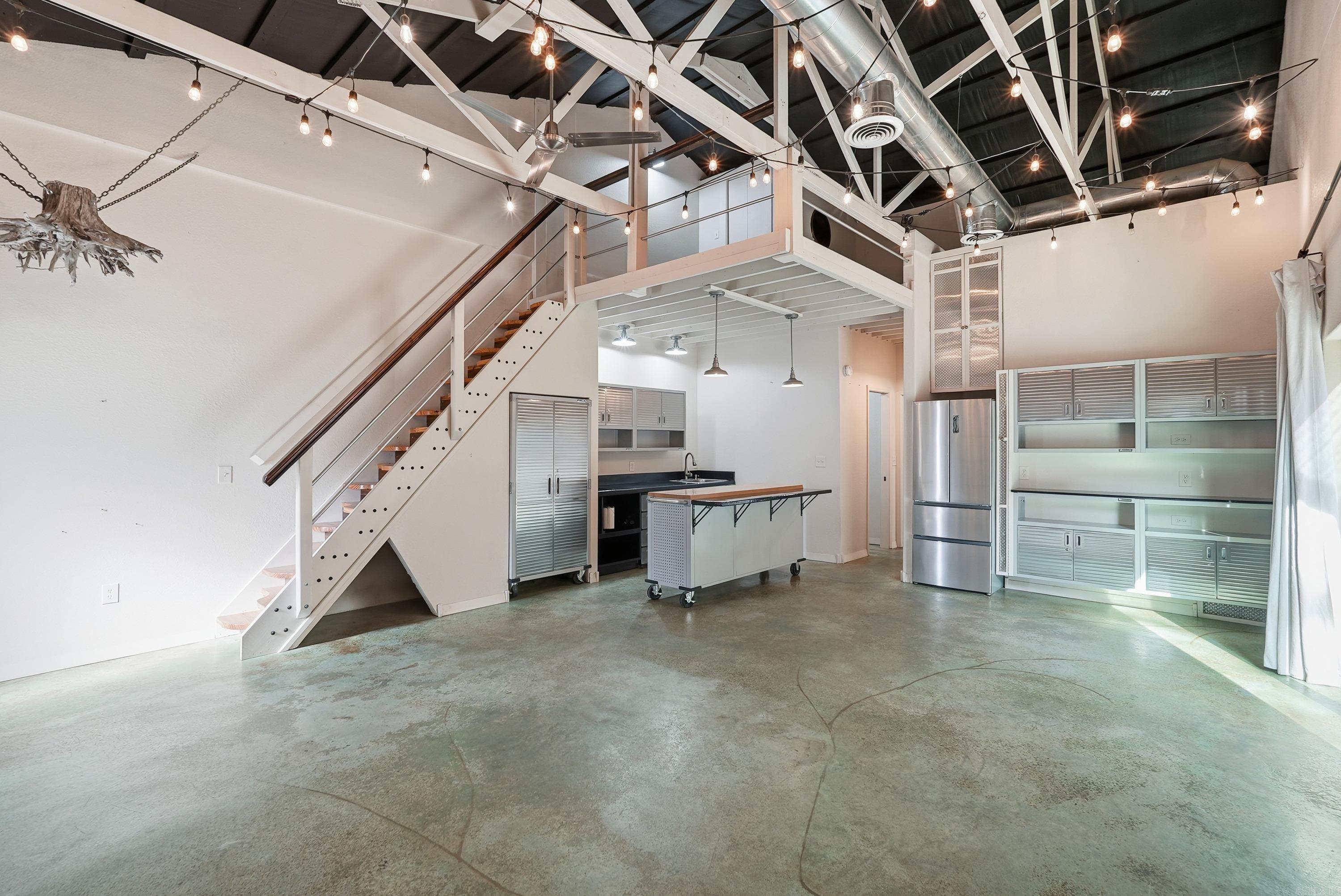 TATER HILL EST - Residential