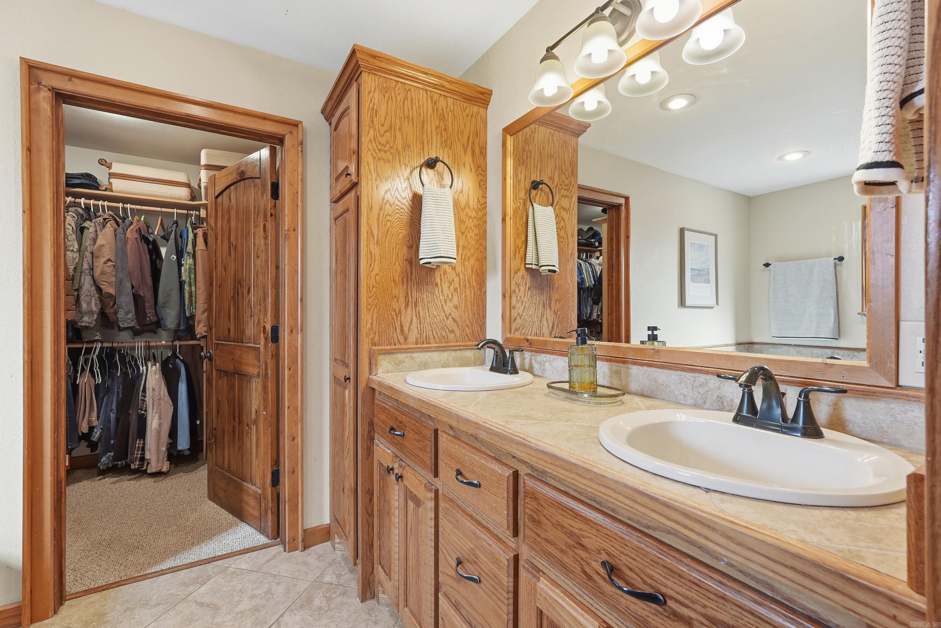 TATER HILL EST - Residential