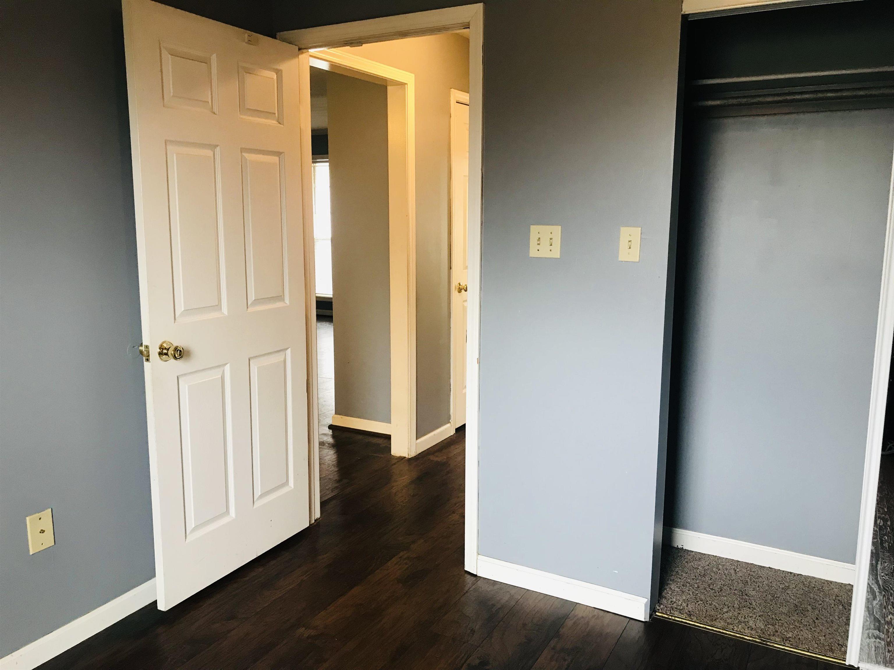 MAIN PLACE - Residential