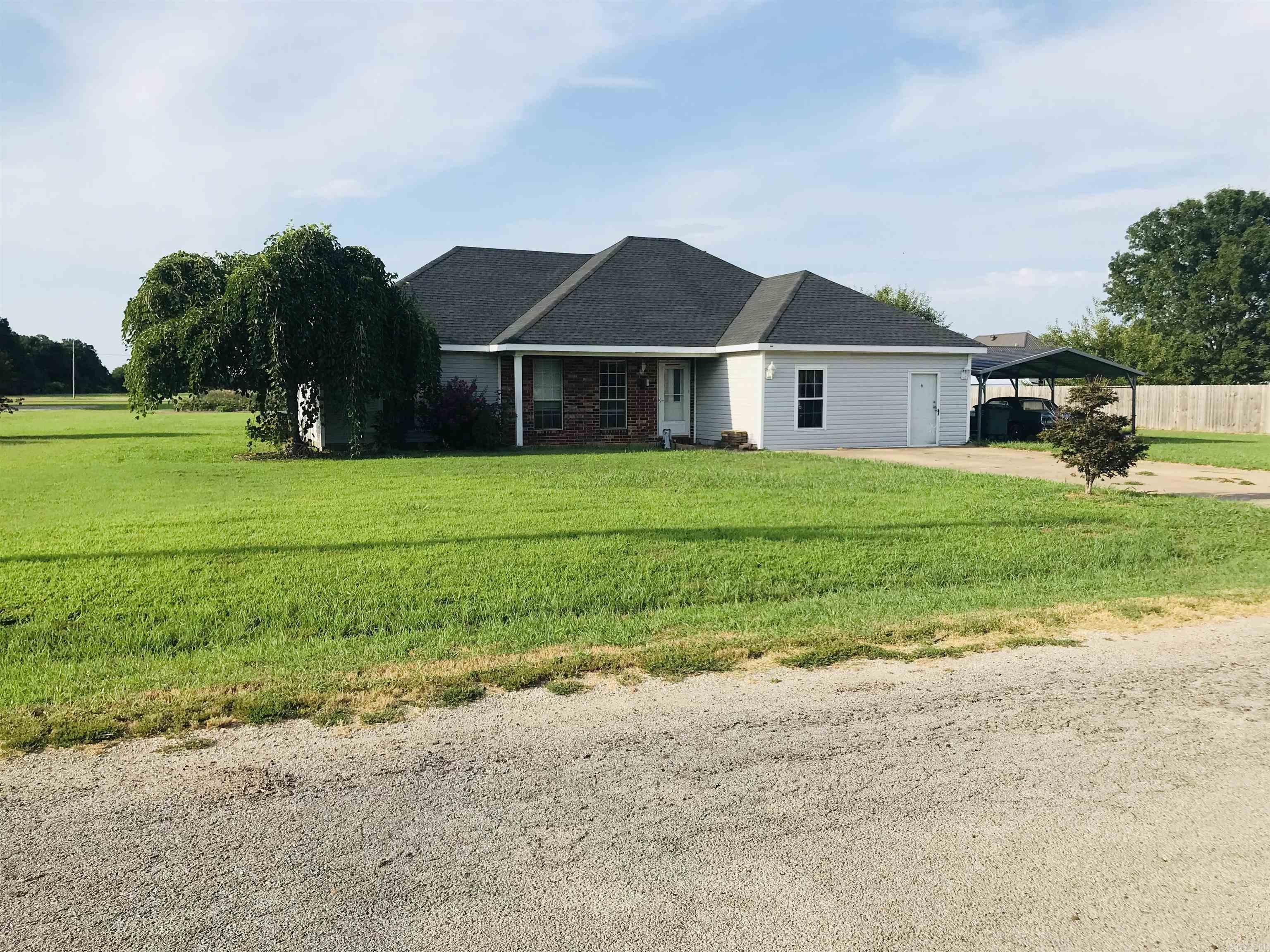 MAIN PLACE - Residential