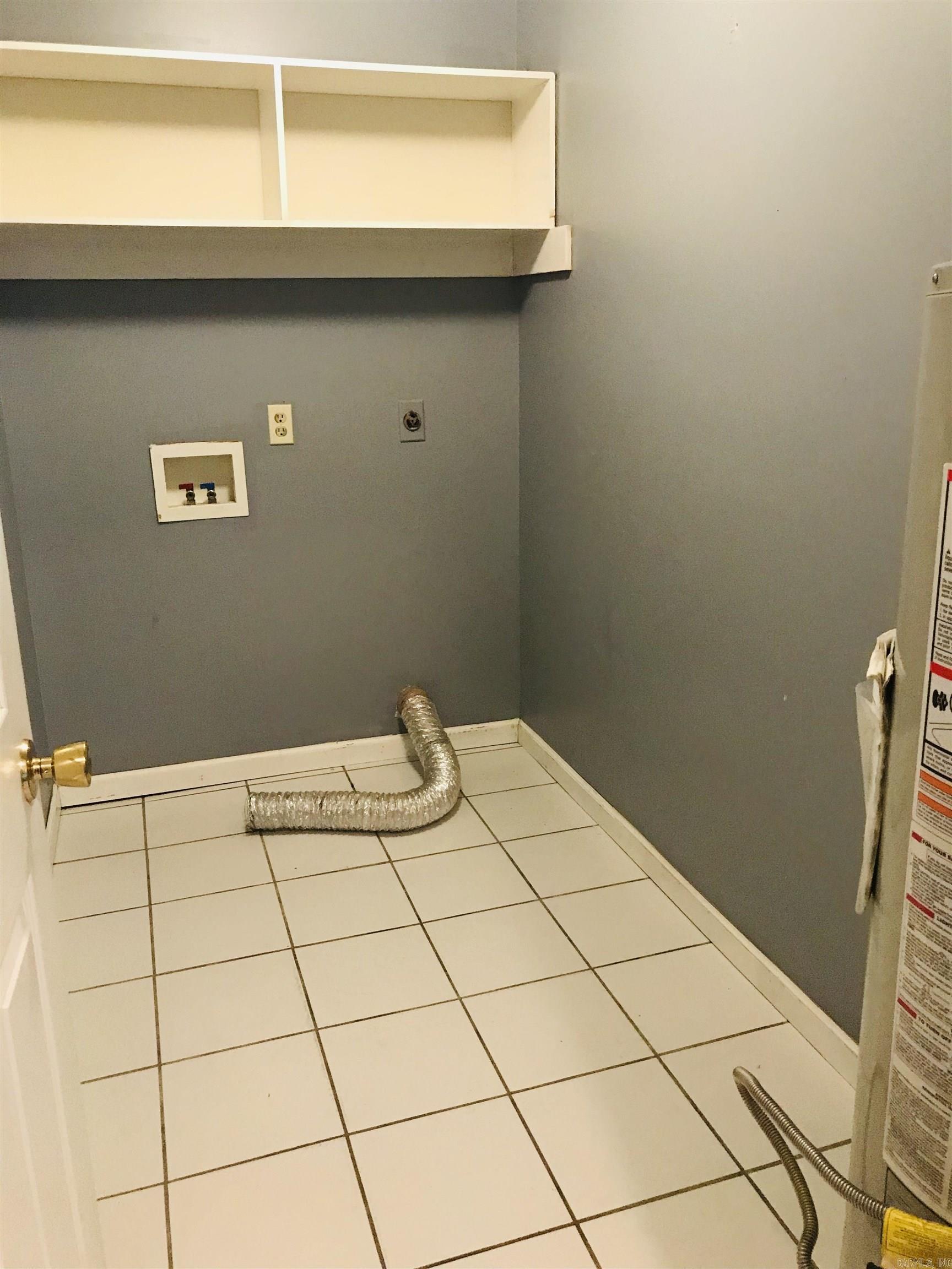 MAIN PLACE - Residential