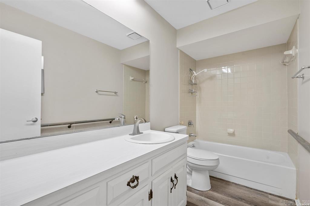 Huntliegh Woods HPR - Residential