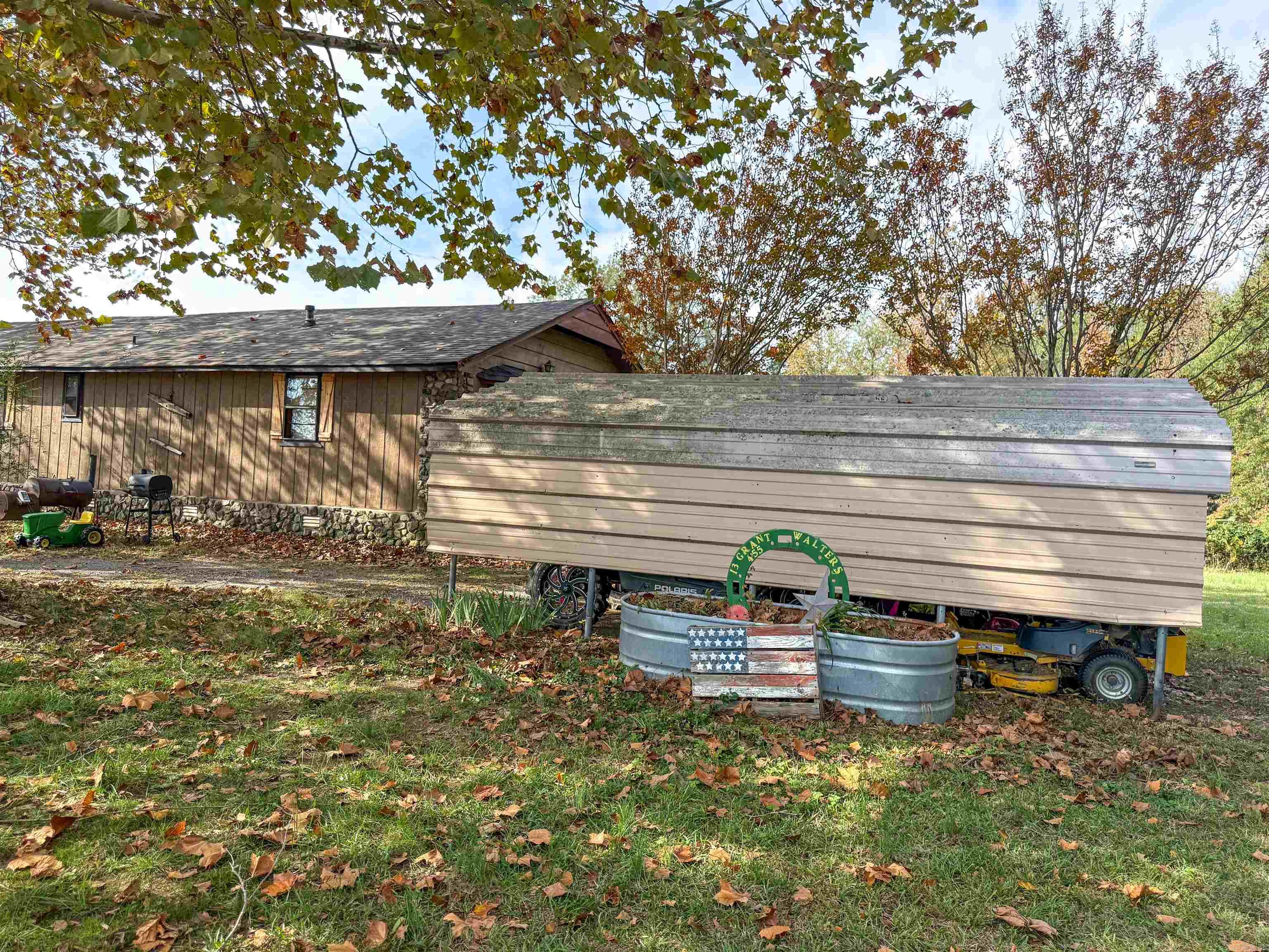 Metes & Bounds - Residential