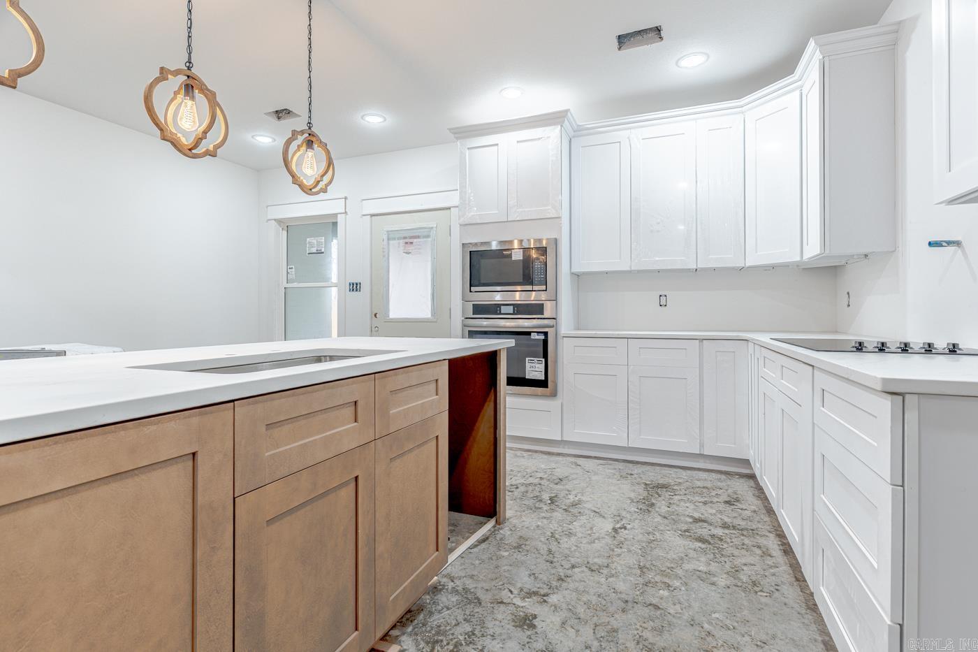 WOODLAND TRAILS - Residential