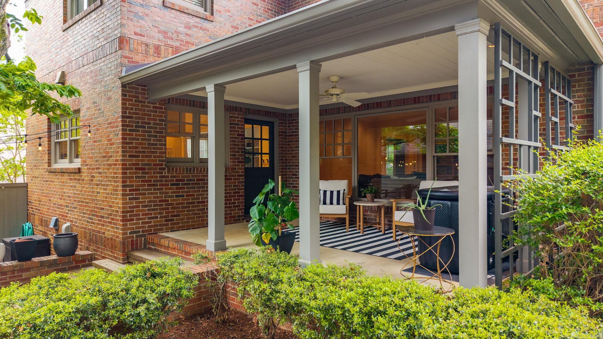 ST CHARLES ADDN - Residential