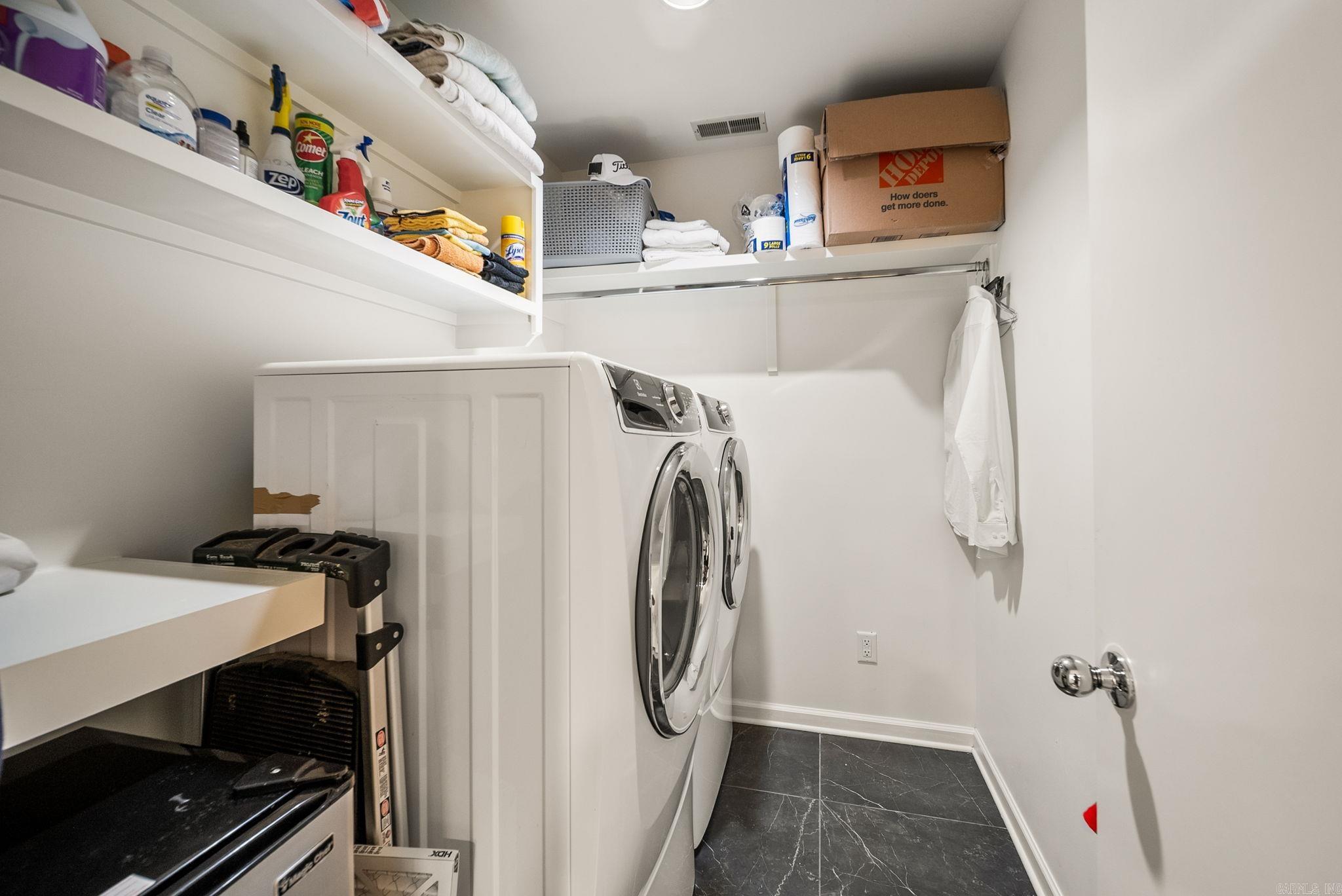 ST CHARLES ADDN - Residential