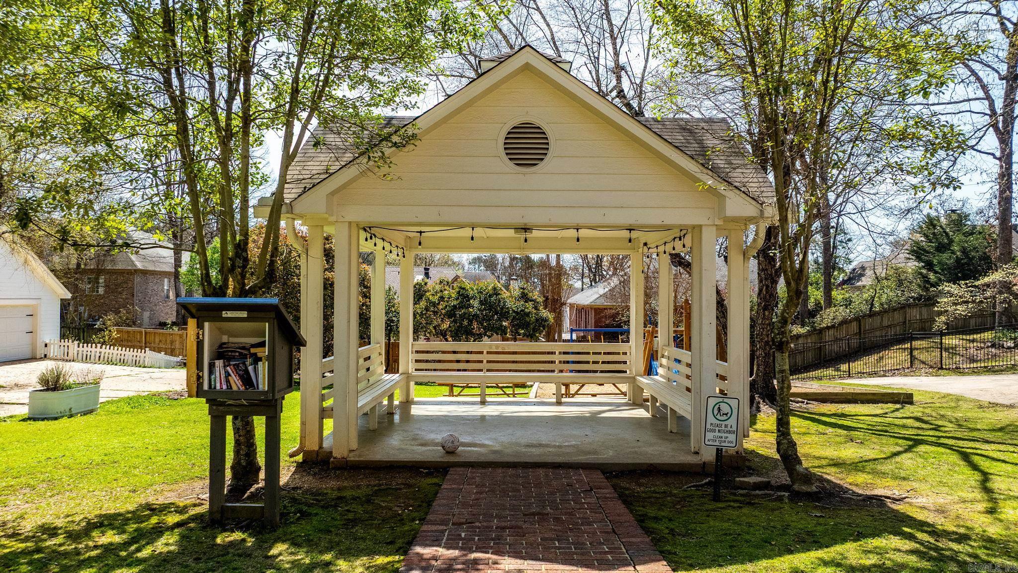 ST CHARLES ADDN - Residential