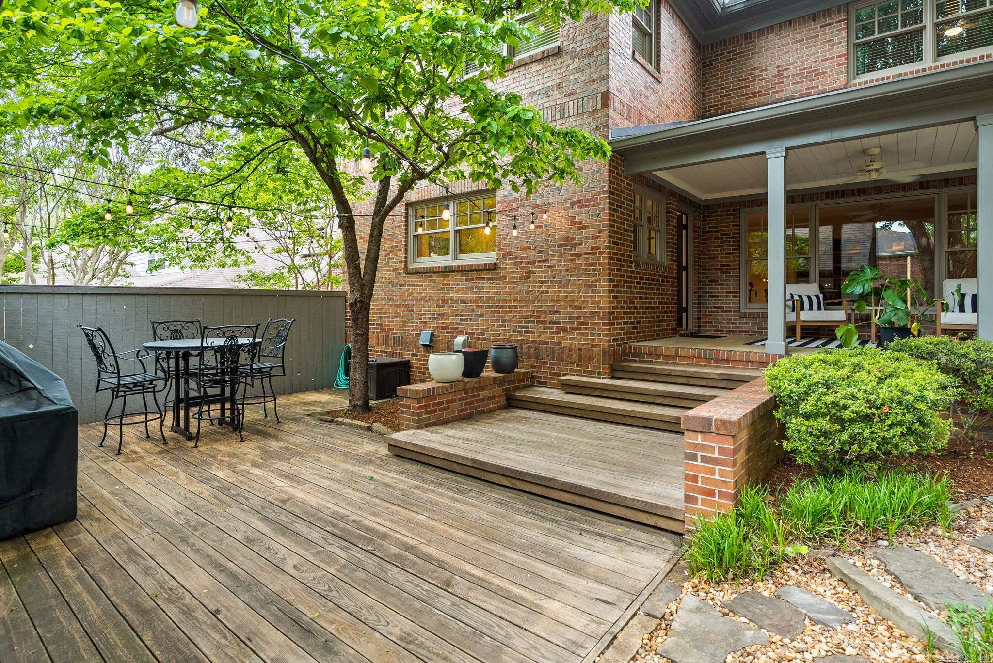 ST CHARLES ADDN - Residential