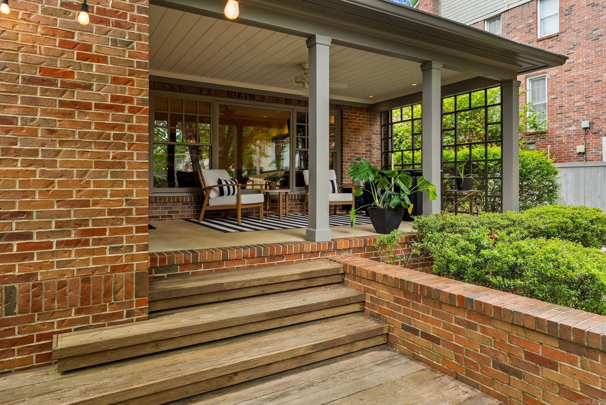 ST CHARLES ADDN - Residential