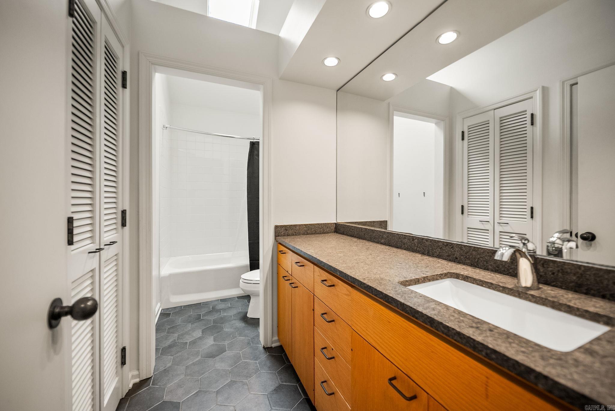 ST CHARLES ADDN - Residential