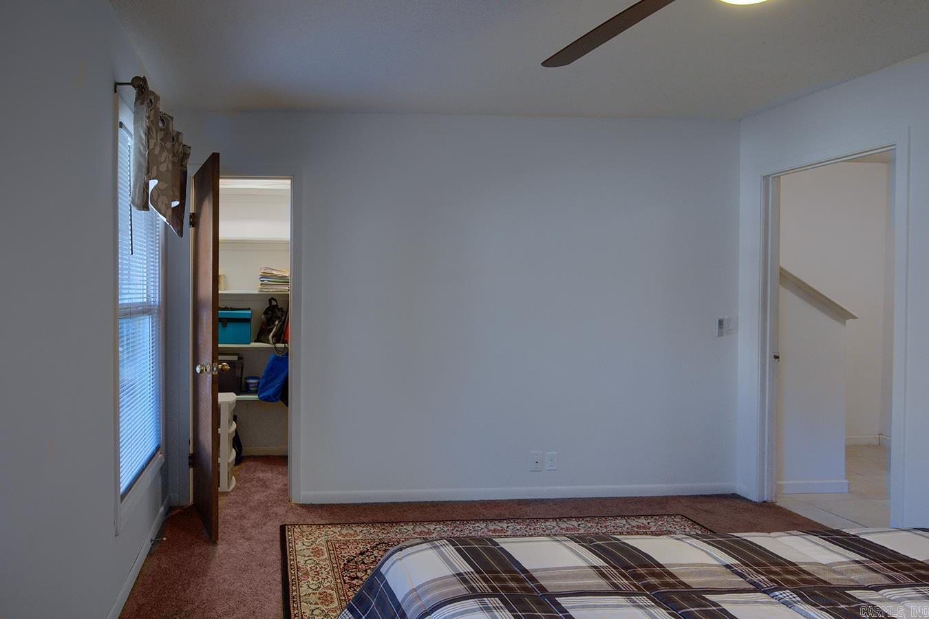 VALENCIA COURTS - Residential